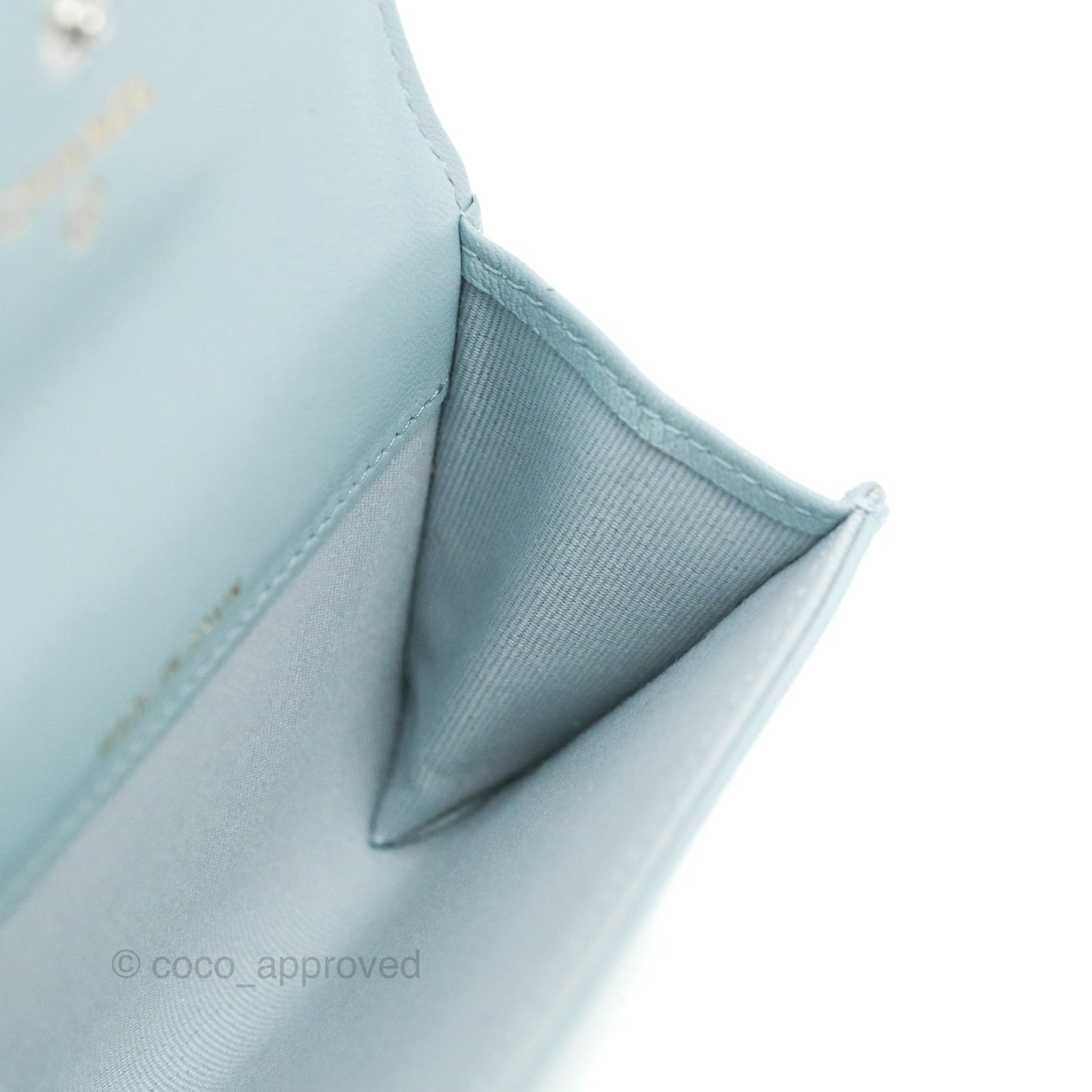 Chanel 19 Quilted Flap Card Holder Light Blue Lambskin