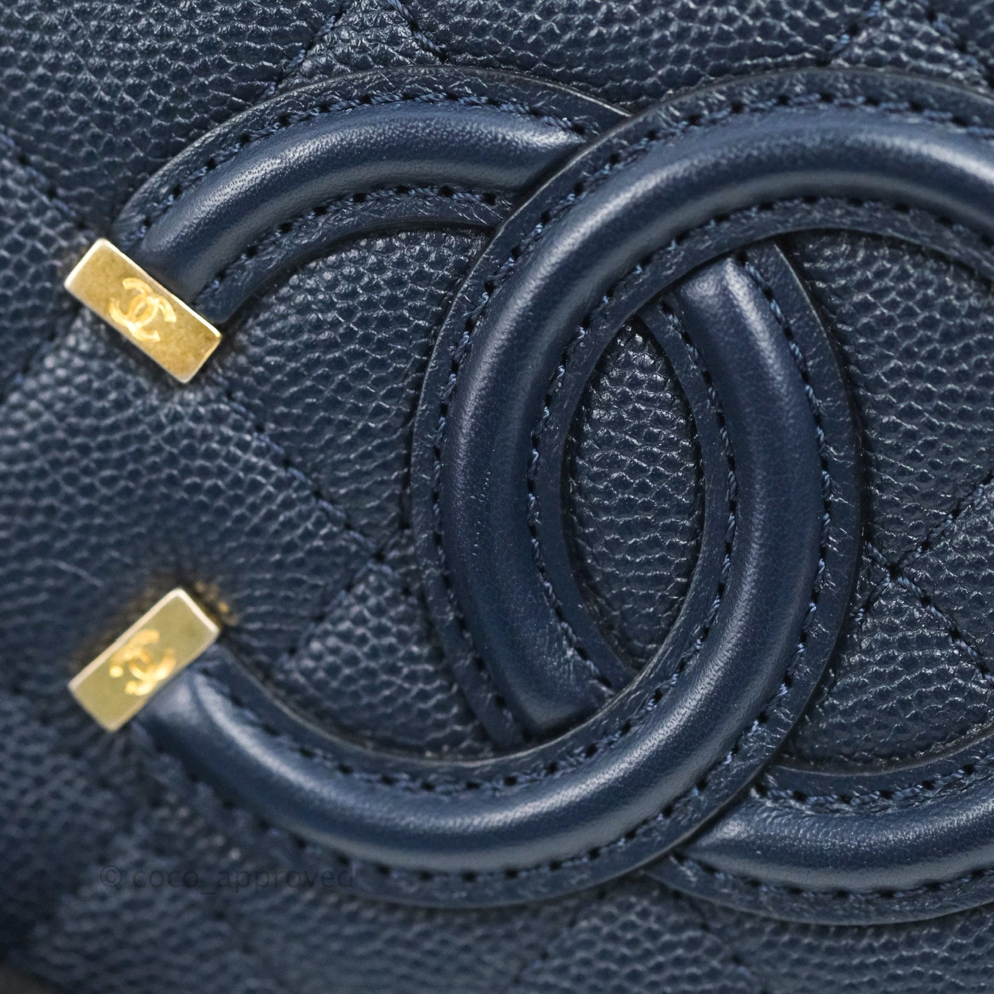 Chanel Quilted Small CC Filigree Vanity Case Navy Caviar Gold Hardware
