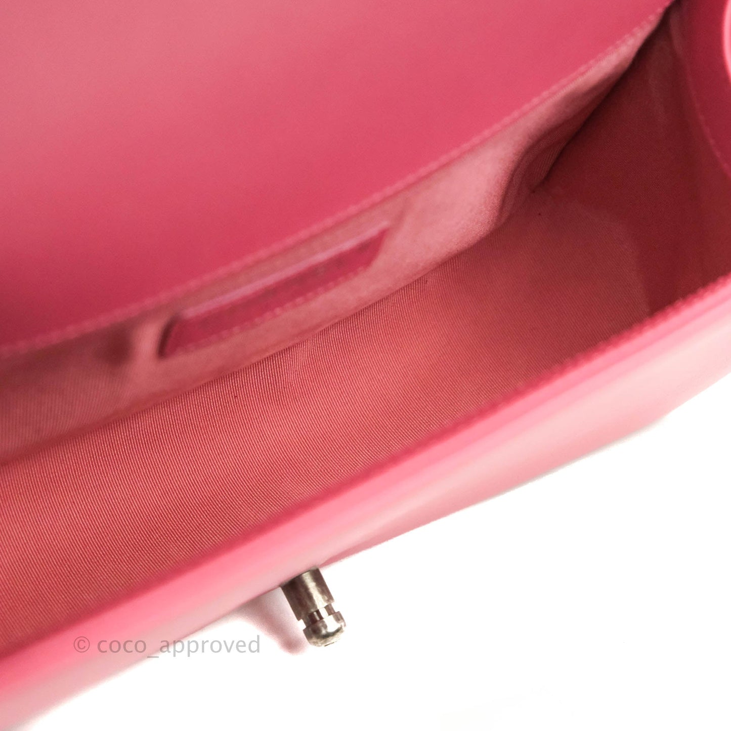 Chanel Medium Boy Chevron Pink Calfskin Ruthenium Hardware