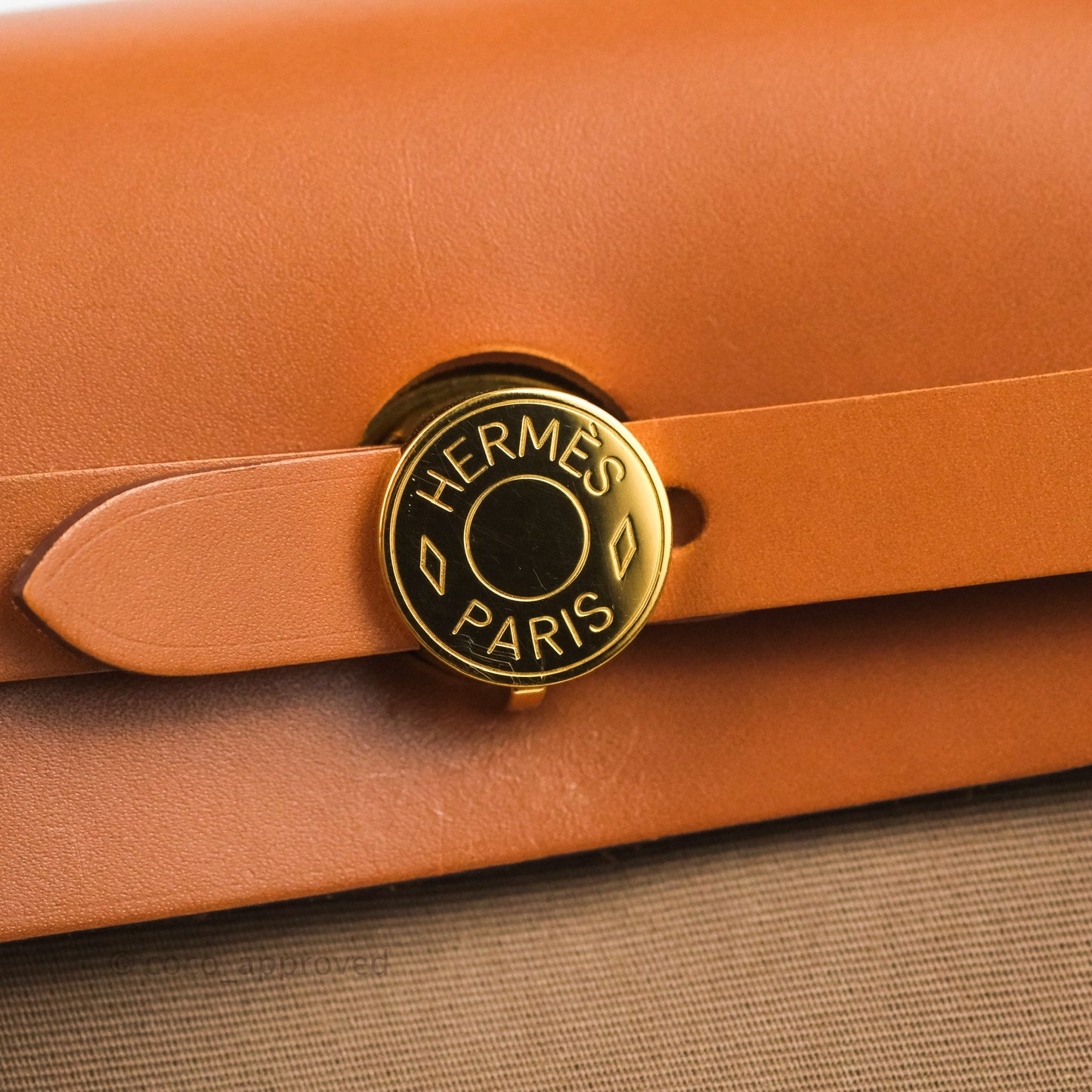 Hermès Retourne Herbag Zip 31 Etoupe-Dune/Fauve Canvas Gold Hardware
