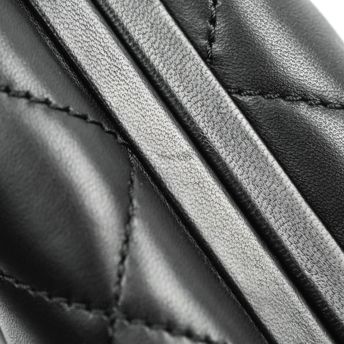 Chanel Quilted CC Kisslock Box With Chain Black Lambskin Ruthenium Hardware