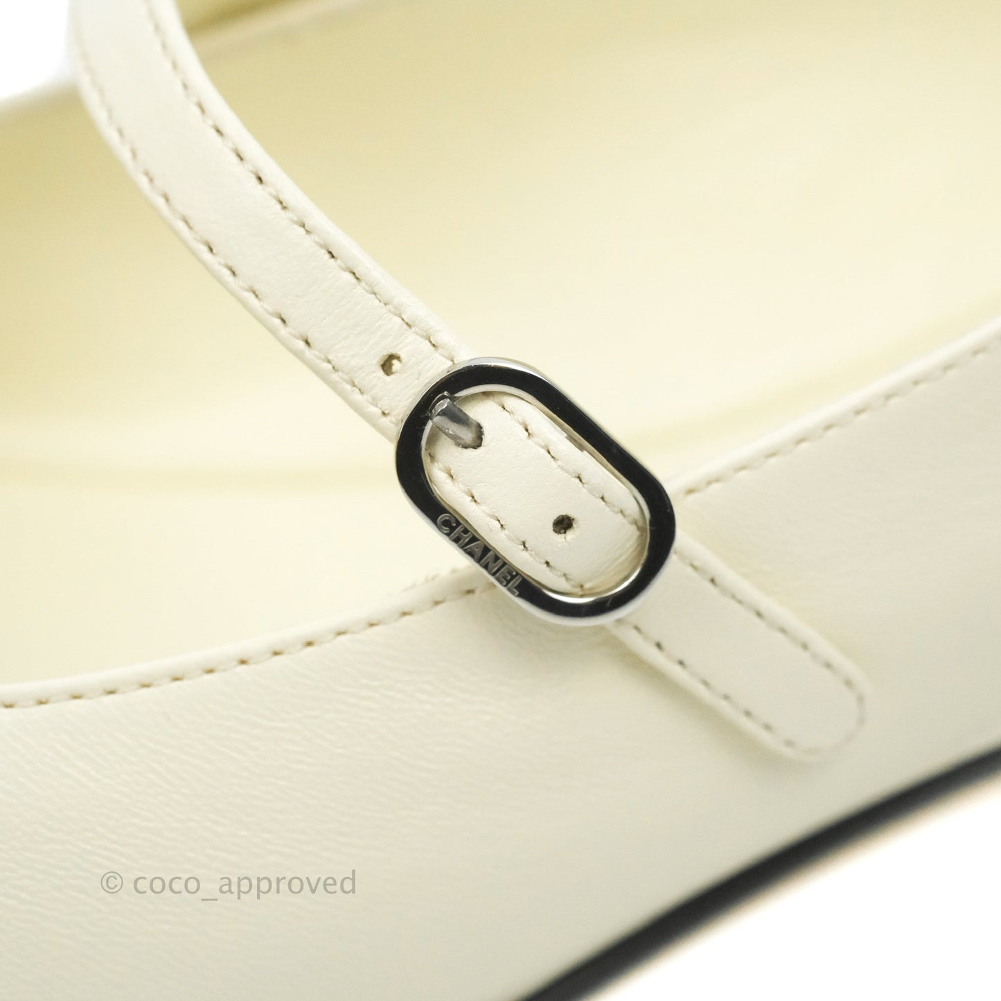Chanel Mary Janes Flats White/Black 36.5