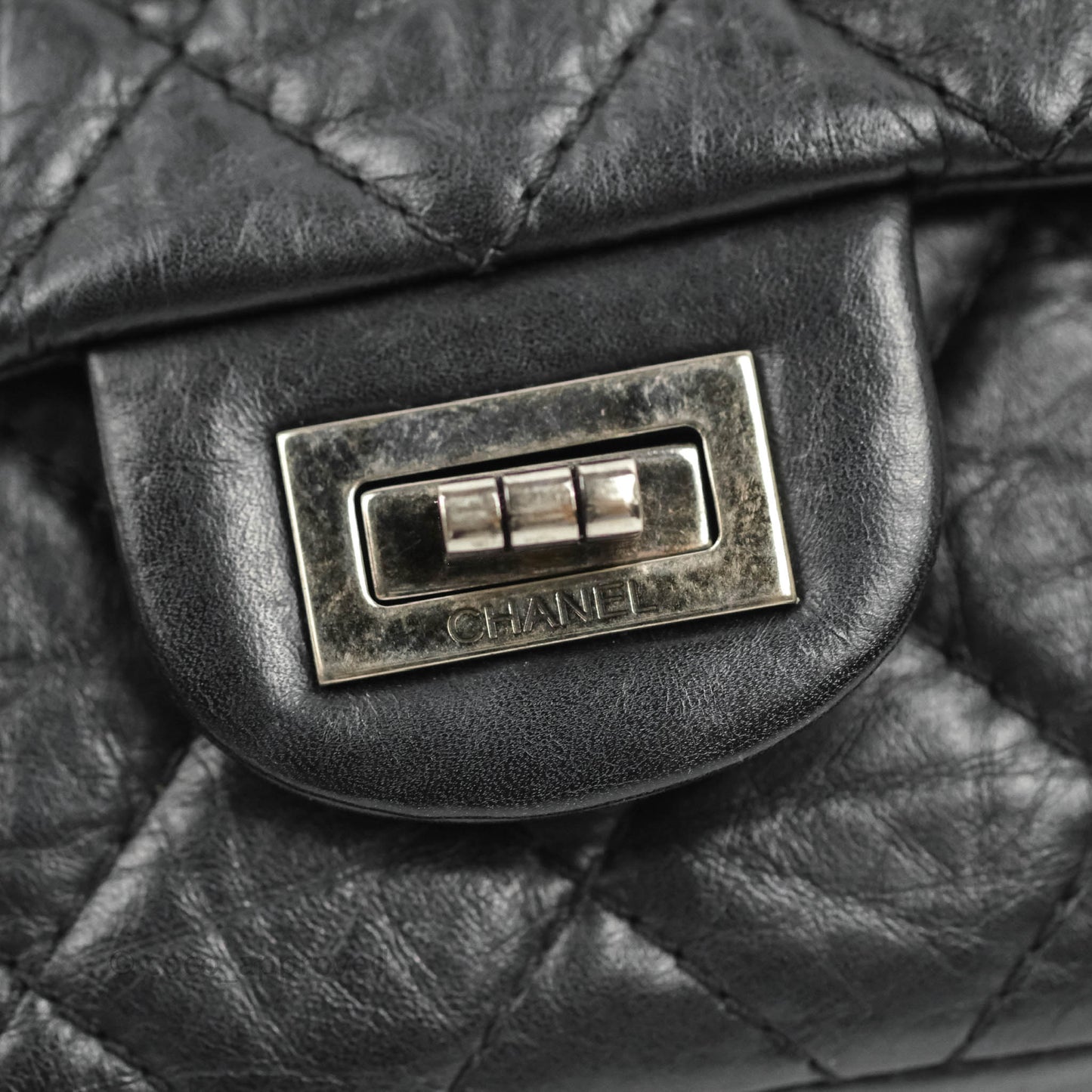 Chanel Reissue 226 Quilted Flap Black Aged Calfskin Ruthenium Hardware