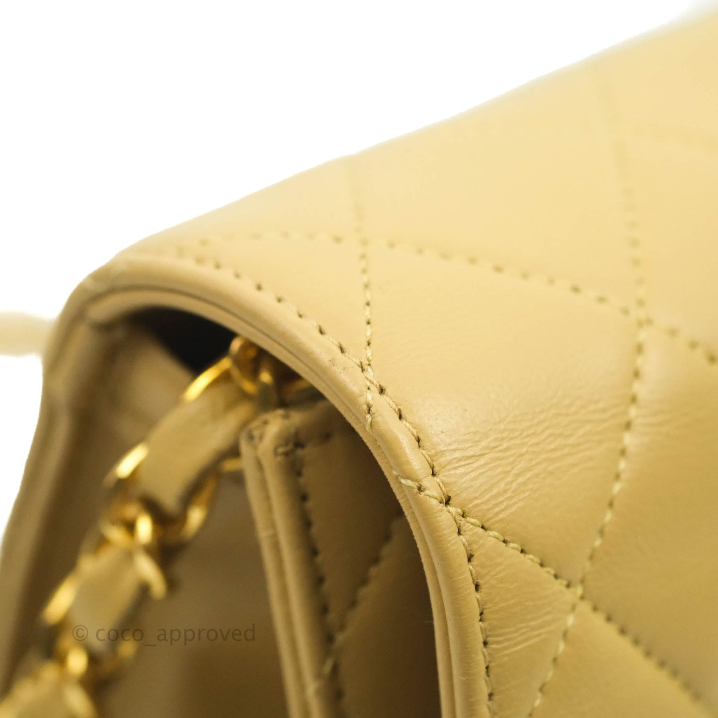 Chanel Vintage Single Flap Beige Lambskin 24K Gold Hardware