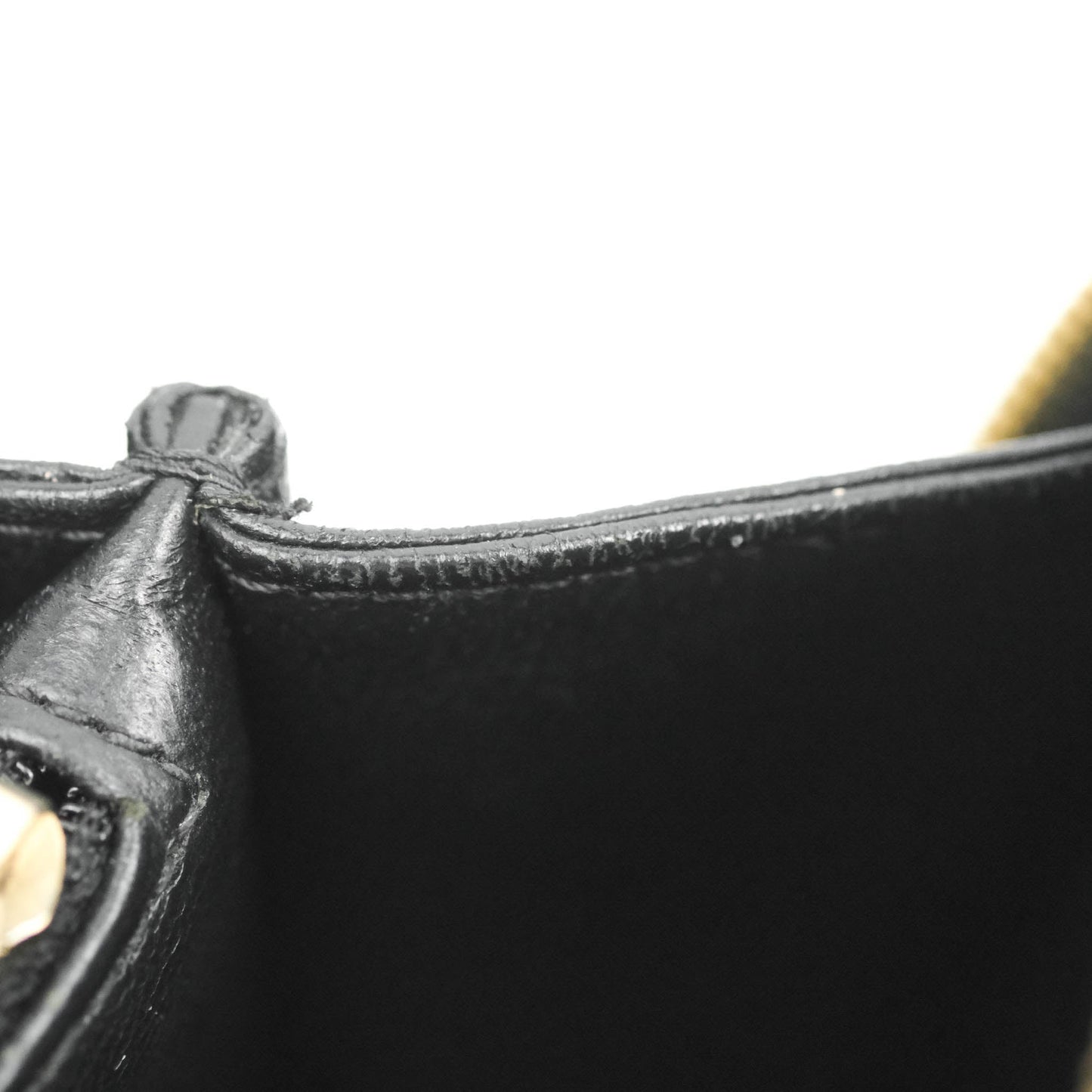Chanel Quilted Medium CC Filigree Vanity Case Black Caviar Gold Hardware
