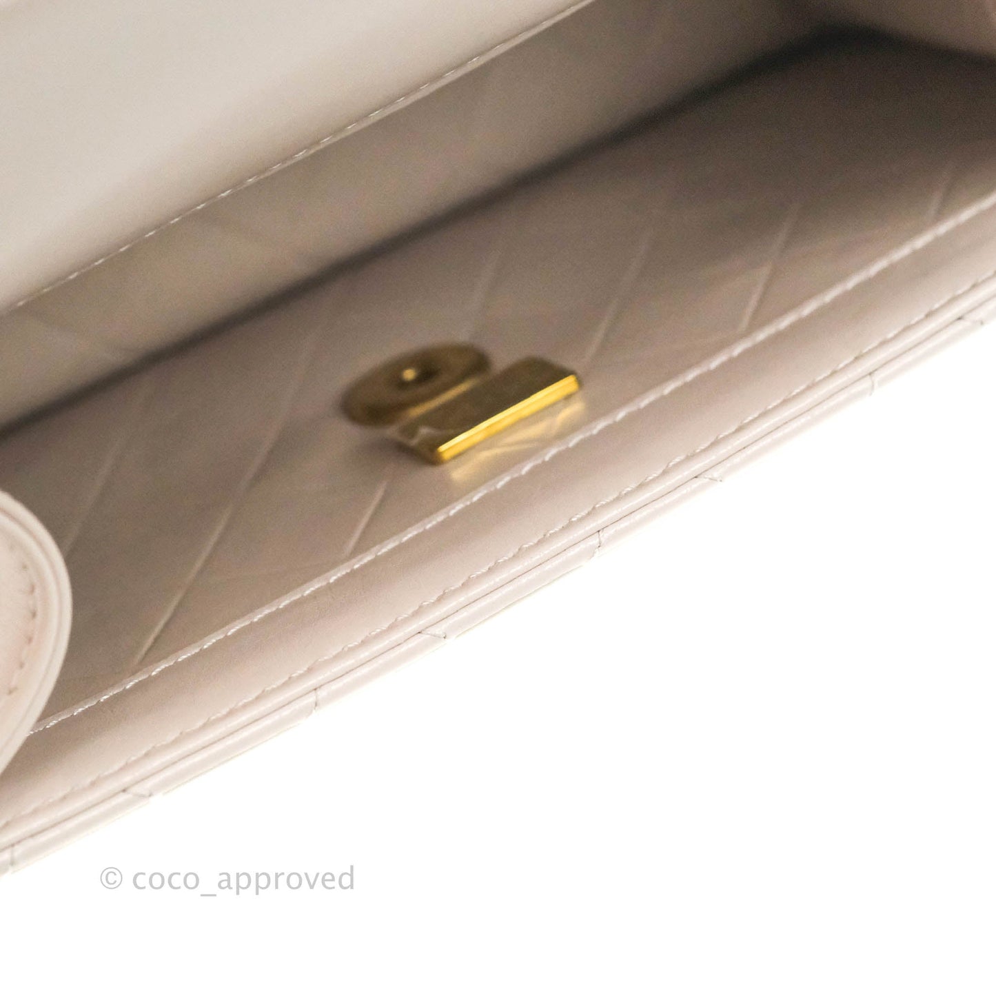 Chanel Mini Flap Light Lilac Glazed Calfskin Aged Gold Hardware