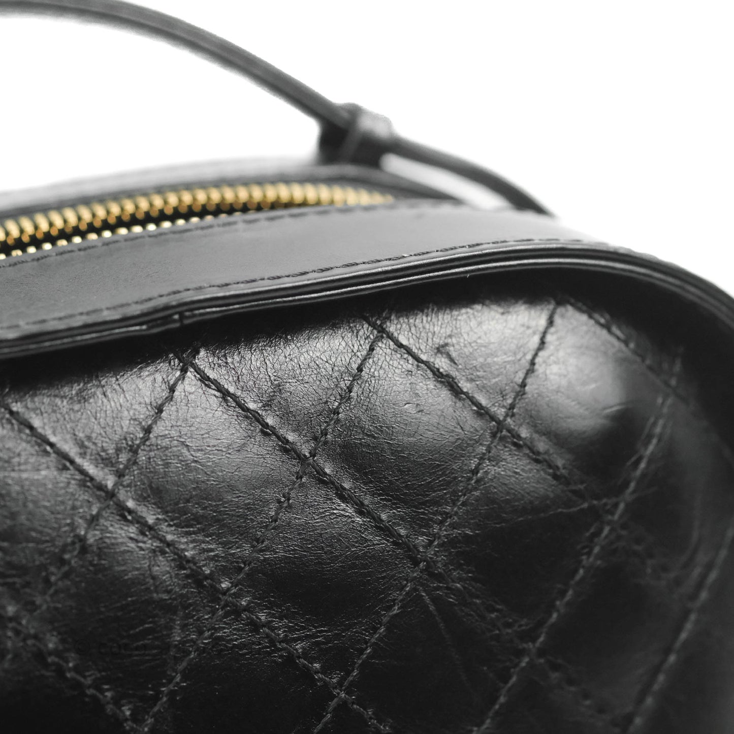 Chanel Small Round Vanity Case Bag Black Crumpled Calfskin 19C