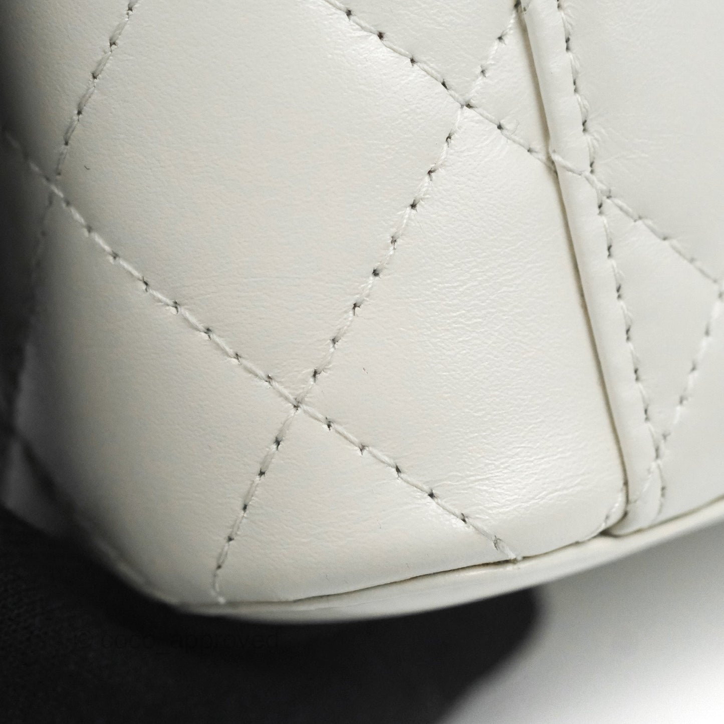 Chanel Quilted Mini Perfect Fit Vanity With Chain White Calfskin Aged Gold Hardware