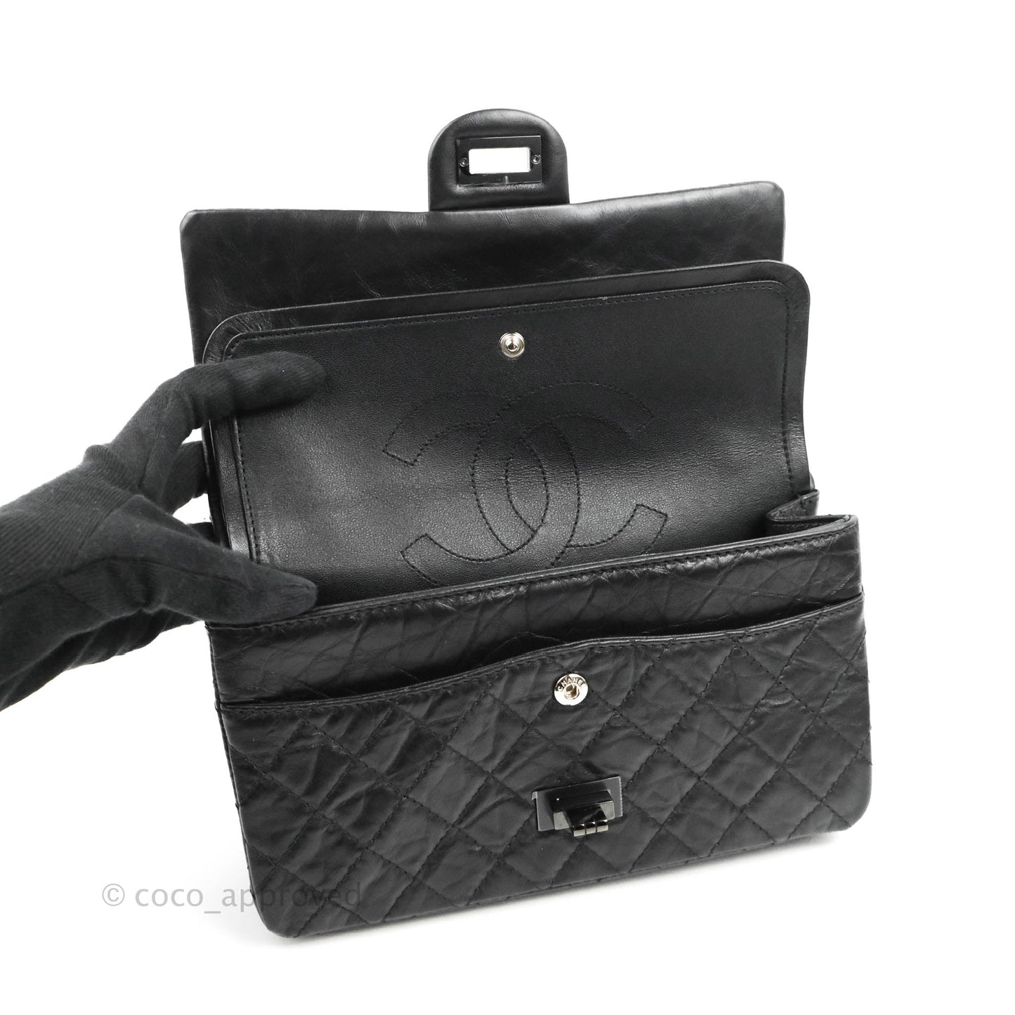 Chanel Reissue 225 Quilted Aged Calfskin So Black