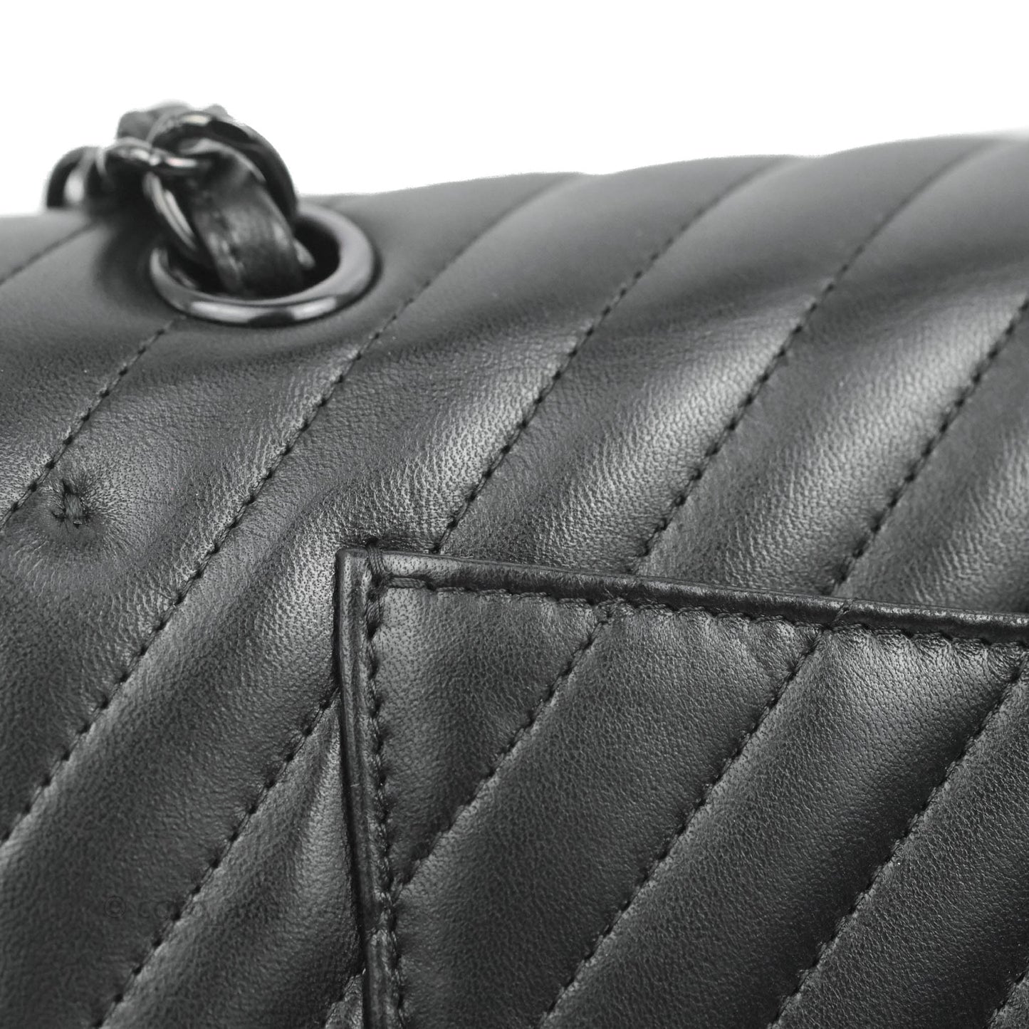 Chanel Jumbo Double Flap So Black Chevron Lambskin Black Hardware⁣⁣