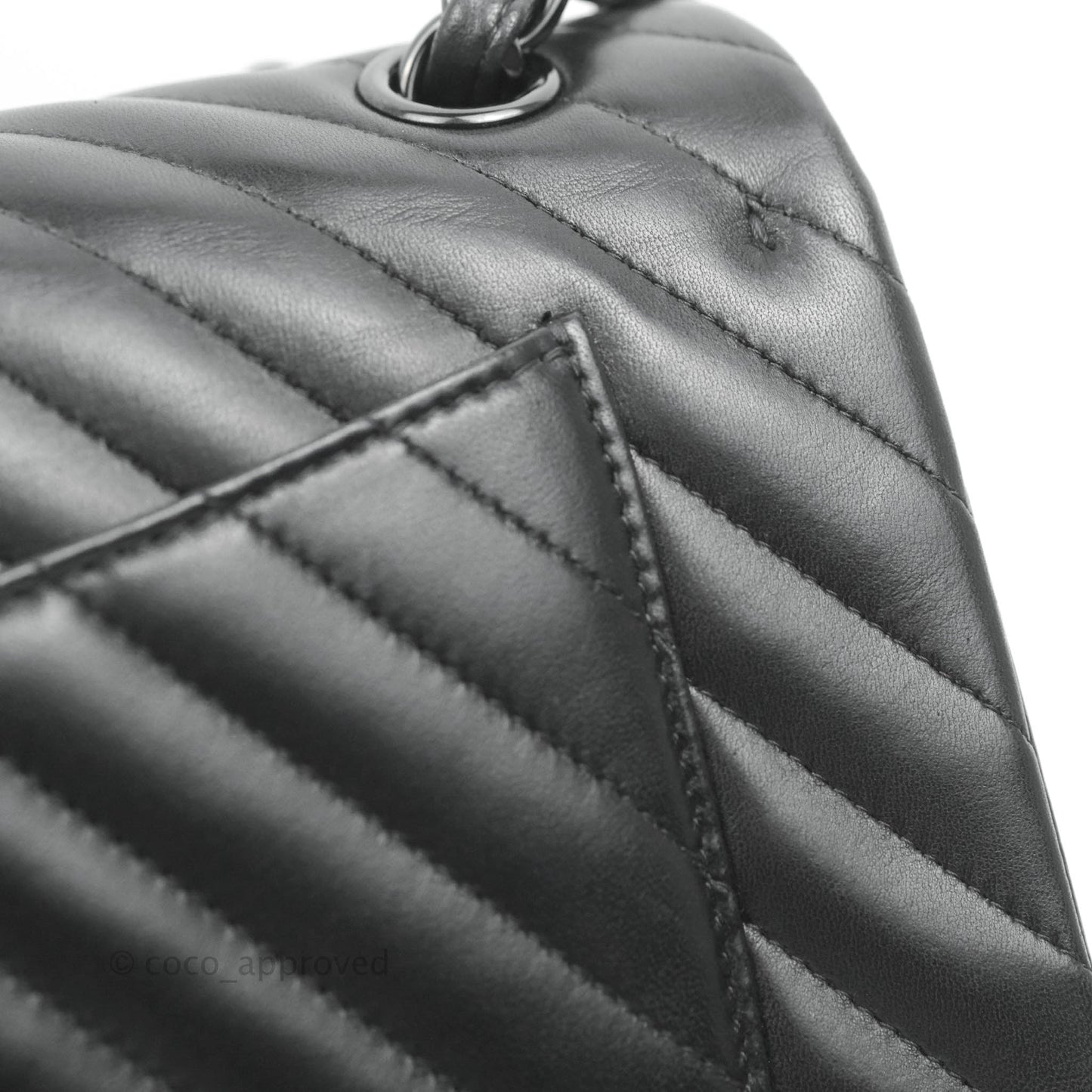 Chanel Jumbo Double Flap So Black Chevron Lambskin Black Hardware⁣⁣