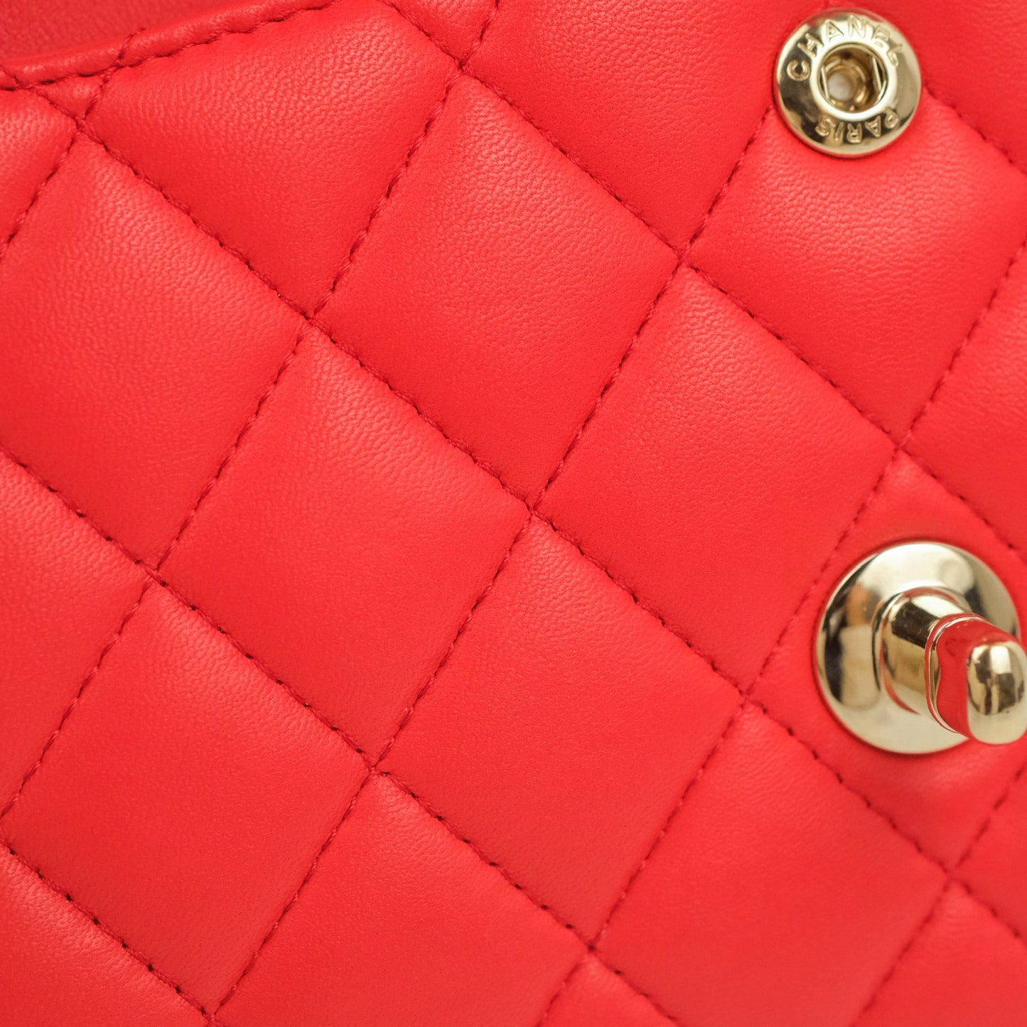 Chanel Classic M/L Medium Double Flap Red Lambskin Gold Hardware