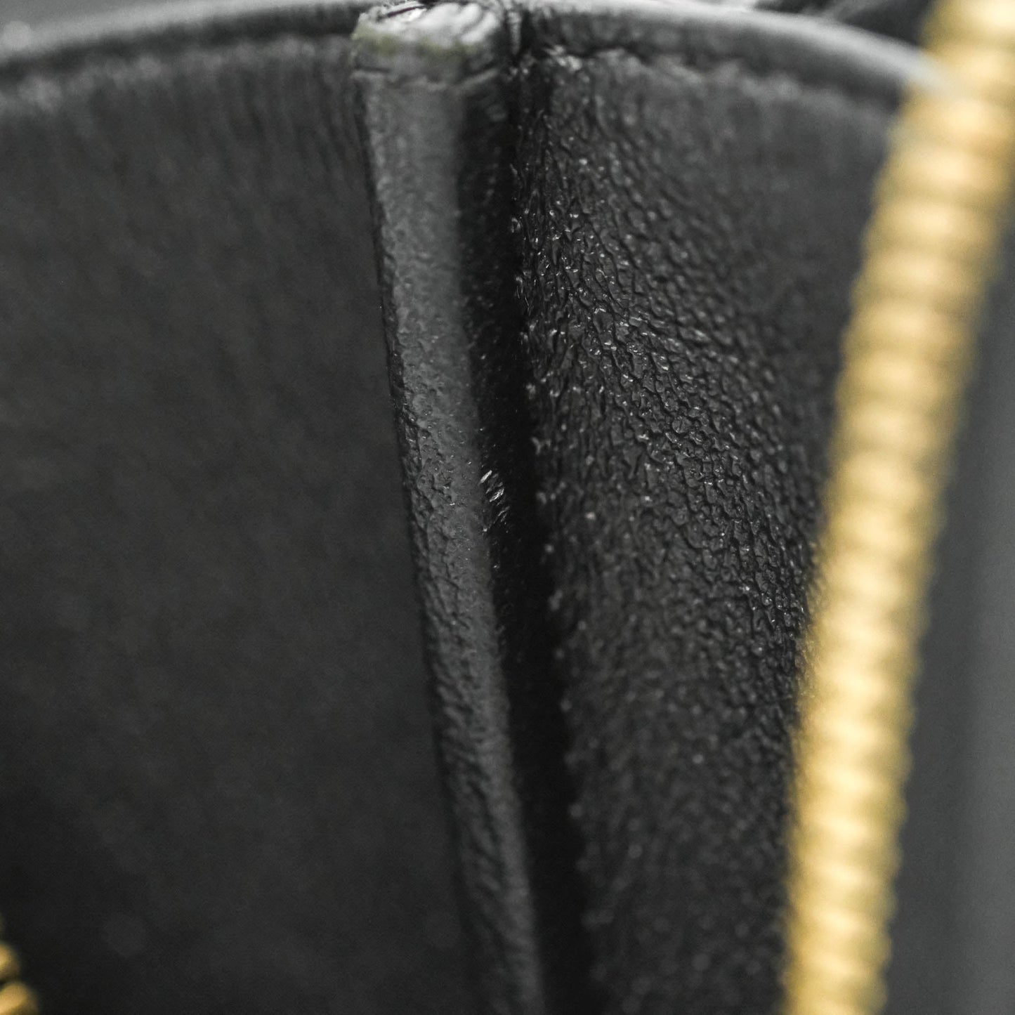 Chanel Quilted Medium CC Filigree Vanity Case Black Caviar Gold Hardware