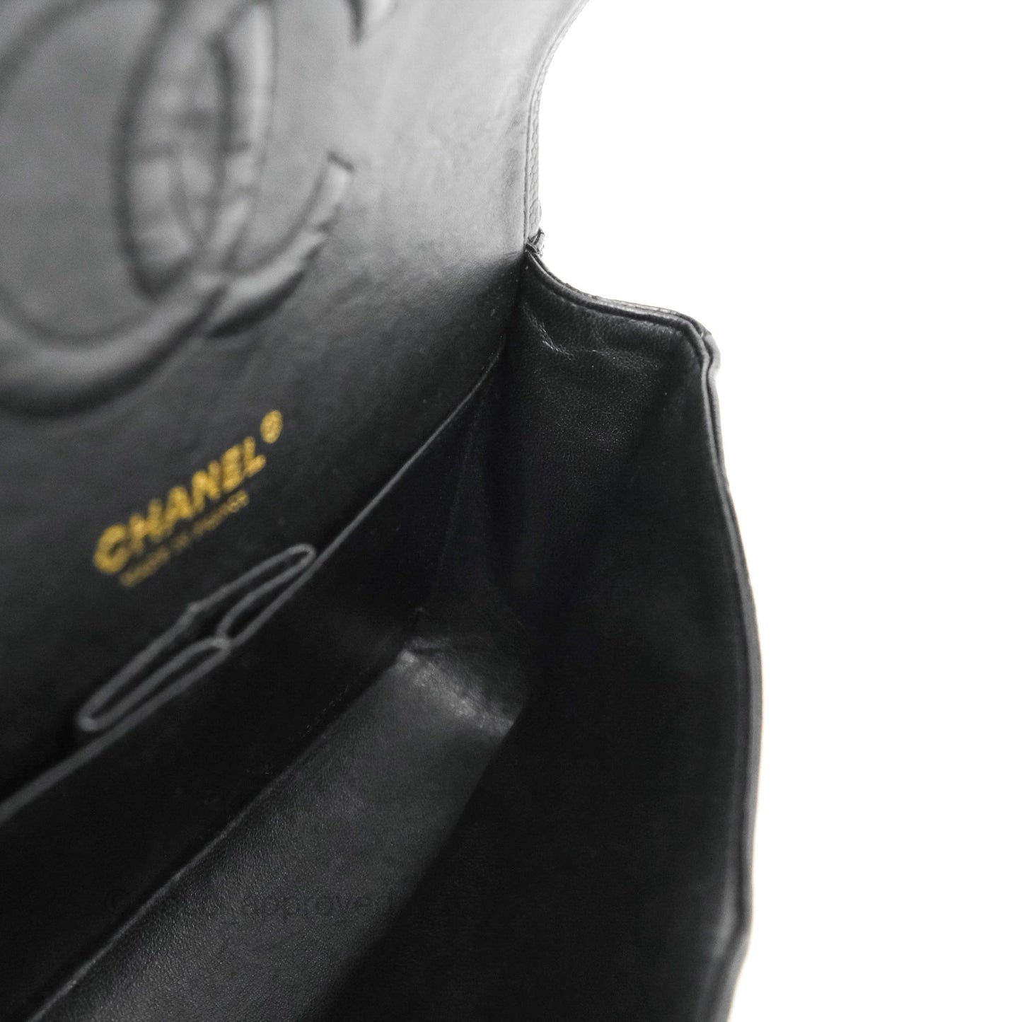 Chanel Classic M/L Medium Flap Quilted Black Caviar 24K Gold Hardware