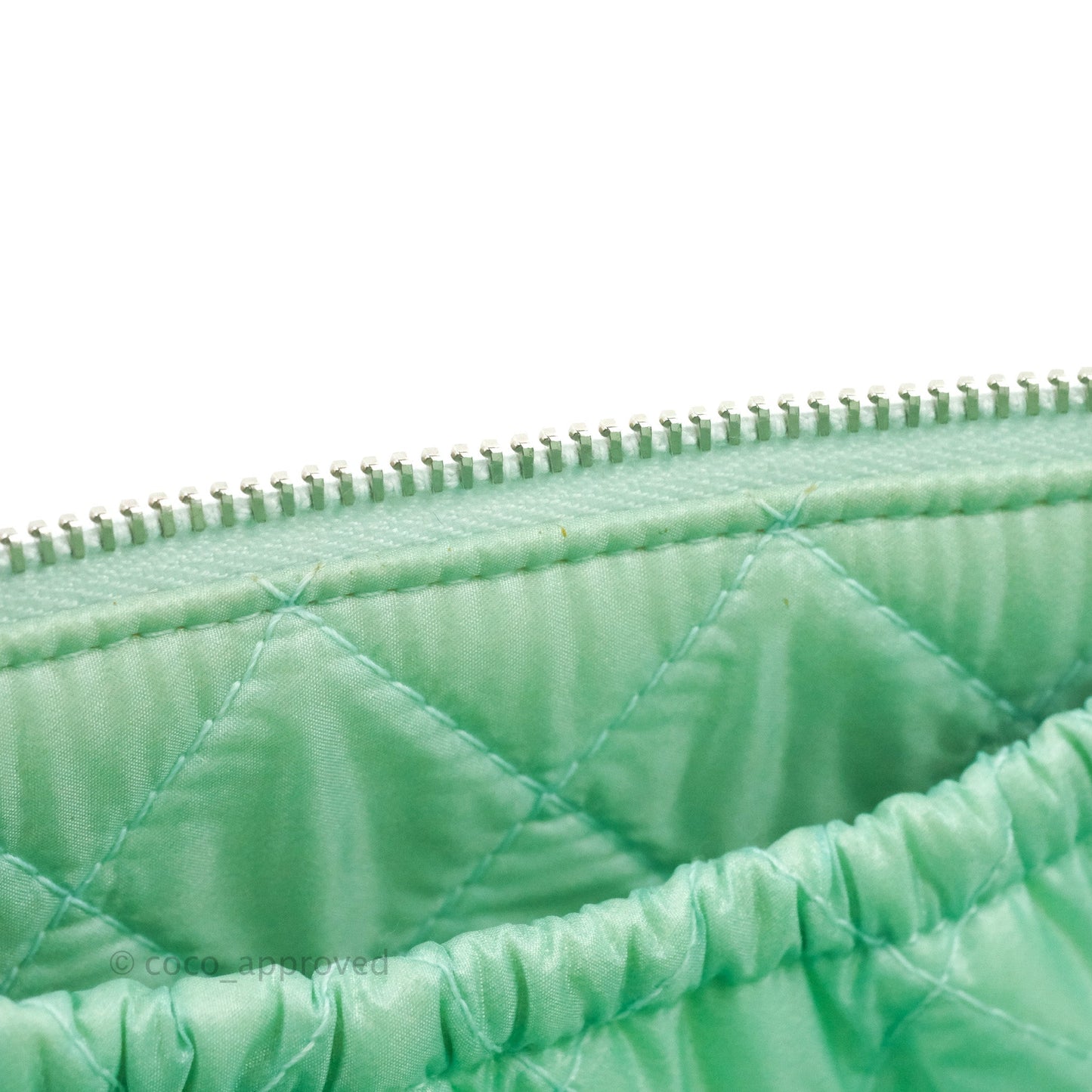 Chanel Deauville Vanity Pouch Mint Raffia Calfskin