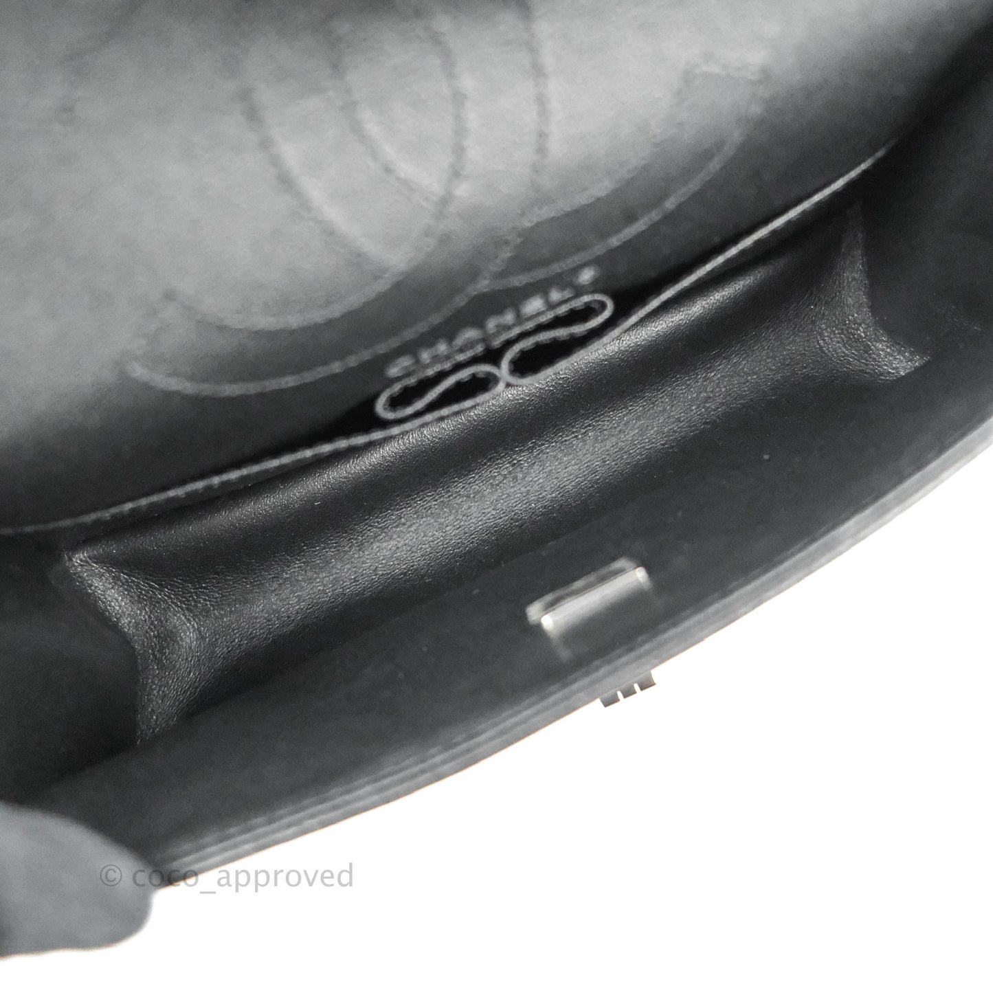 Chanel Reissue 225 Quilted Aged Calfskin So Black