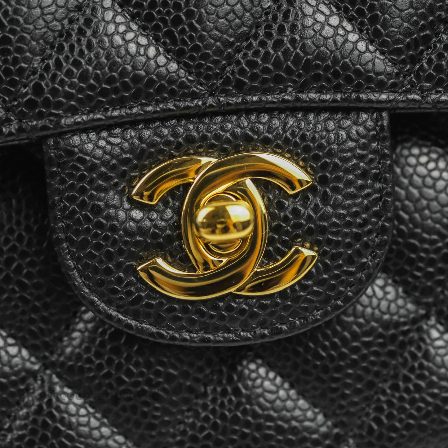 Chanel Classic M/L Medium Double Flap Black Caviar Gold Hardware