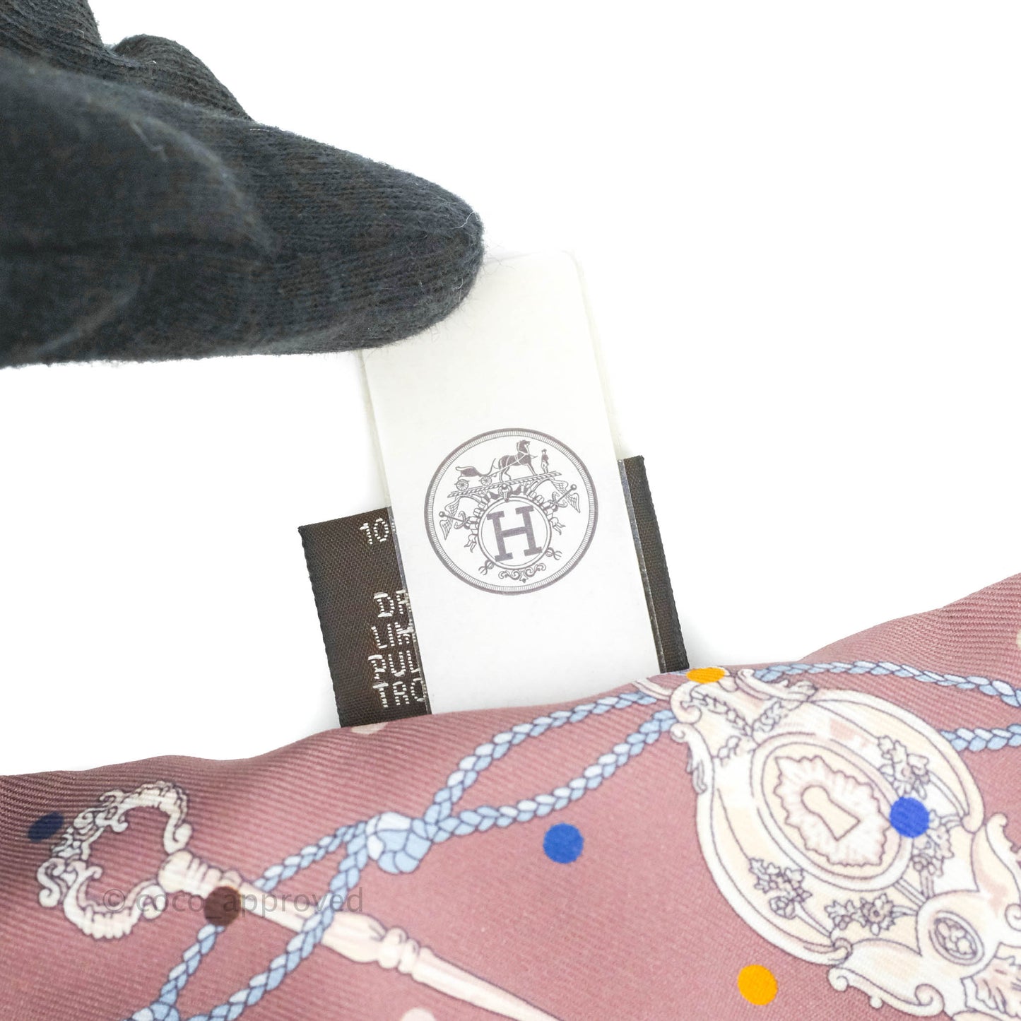Hermès Silk Les Cles a Pois Twilly