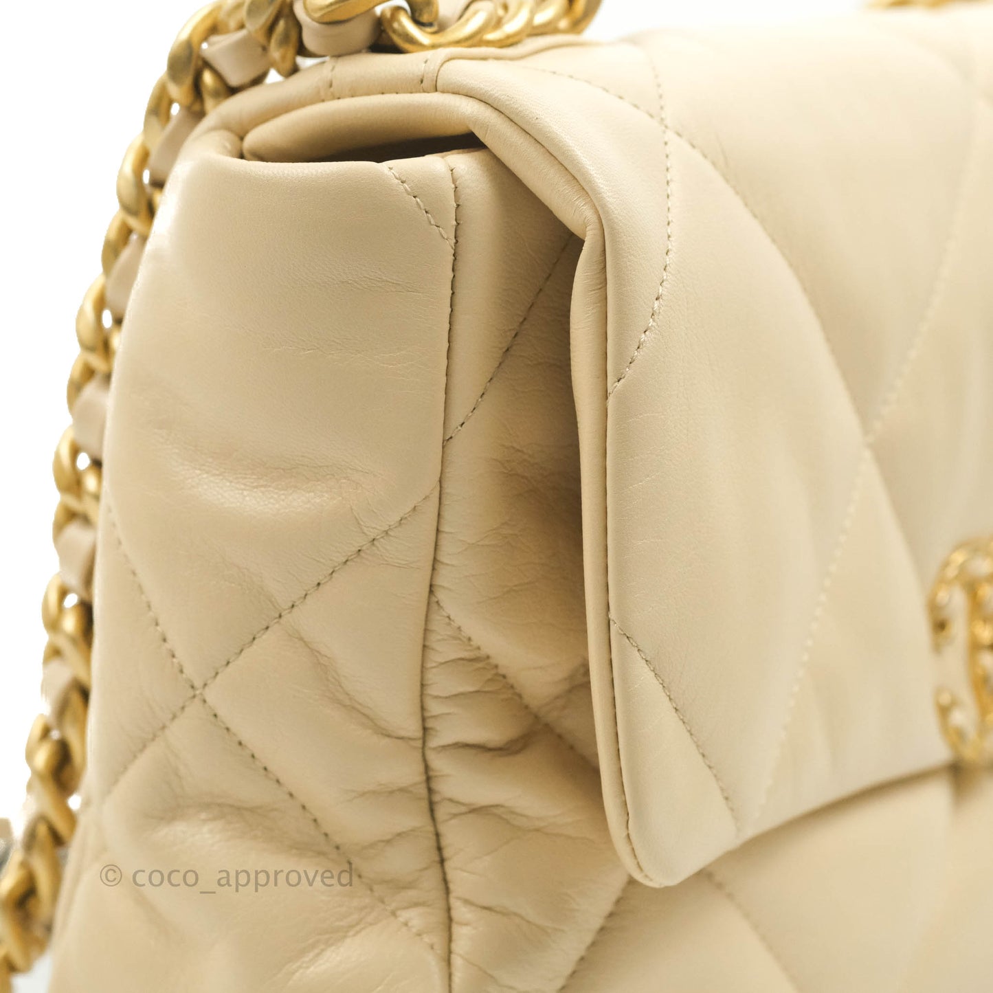 Chanel 19 Medium Beige Goatskin Mixed Hardware 20A
