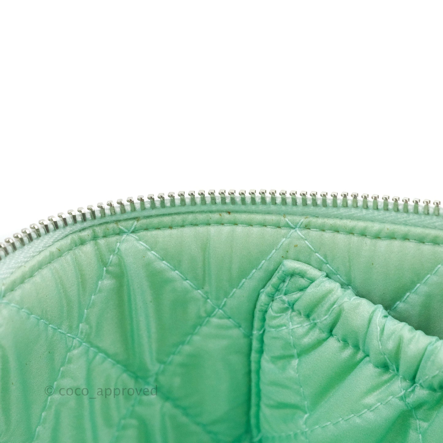 Chanel Deauville Vanity Pouch Mint Raffia Calfskin