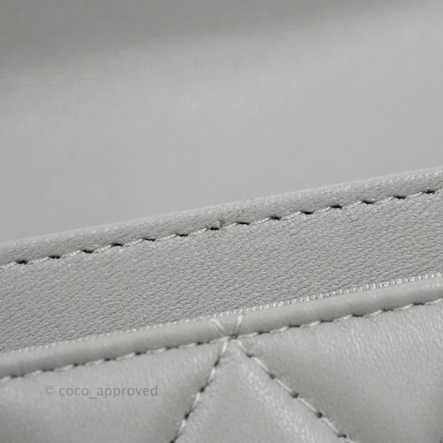 Chanel Quilted Flap Card Holder Grey Lambskin Silver Hardware