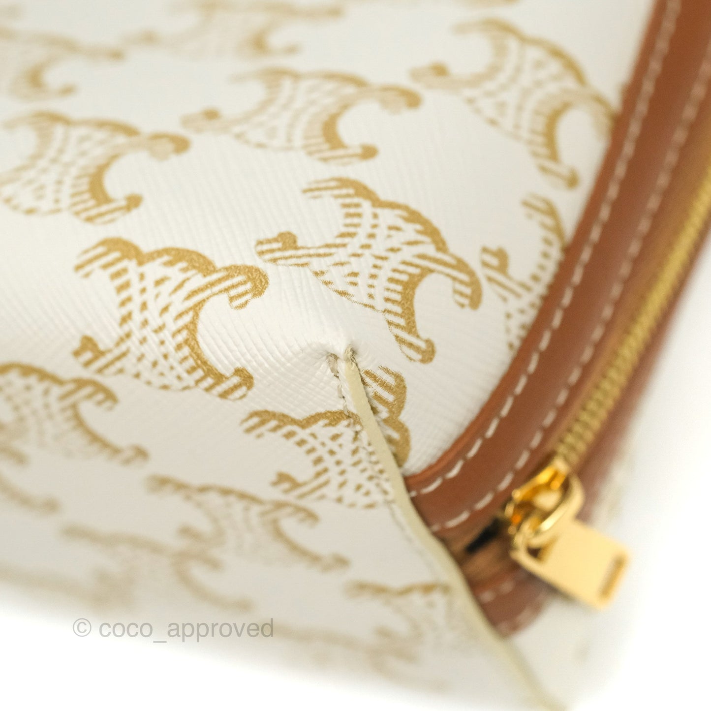 Celine Clutch With Chain Triomphe Canvas Lambskin White/Tan
