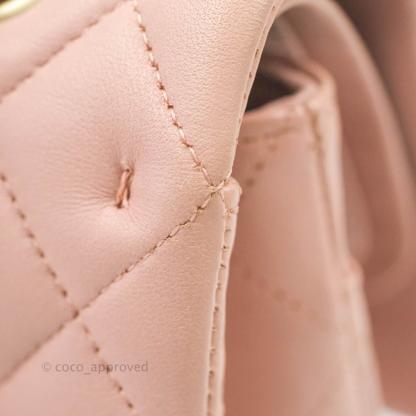 Chanel Classic M/L Medium Flap Quilted Light Pink Lambskin Matte Gold Hardware
