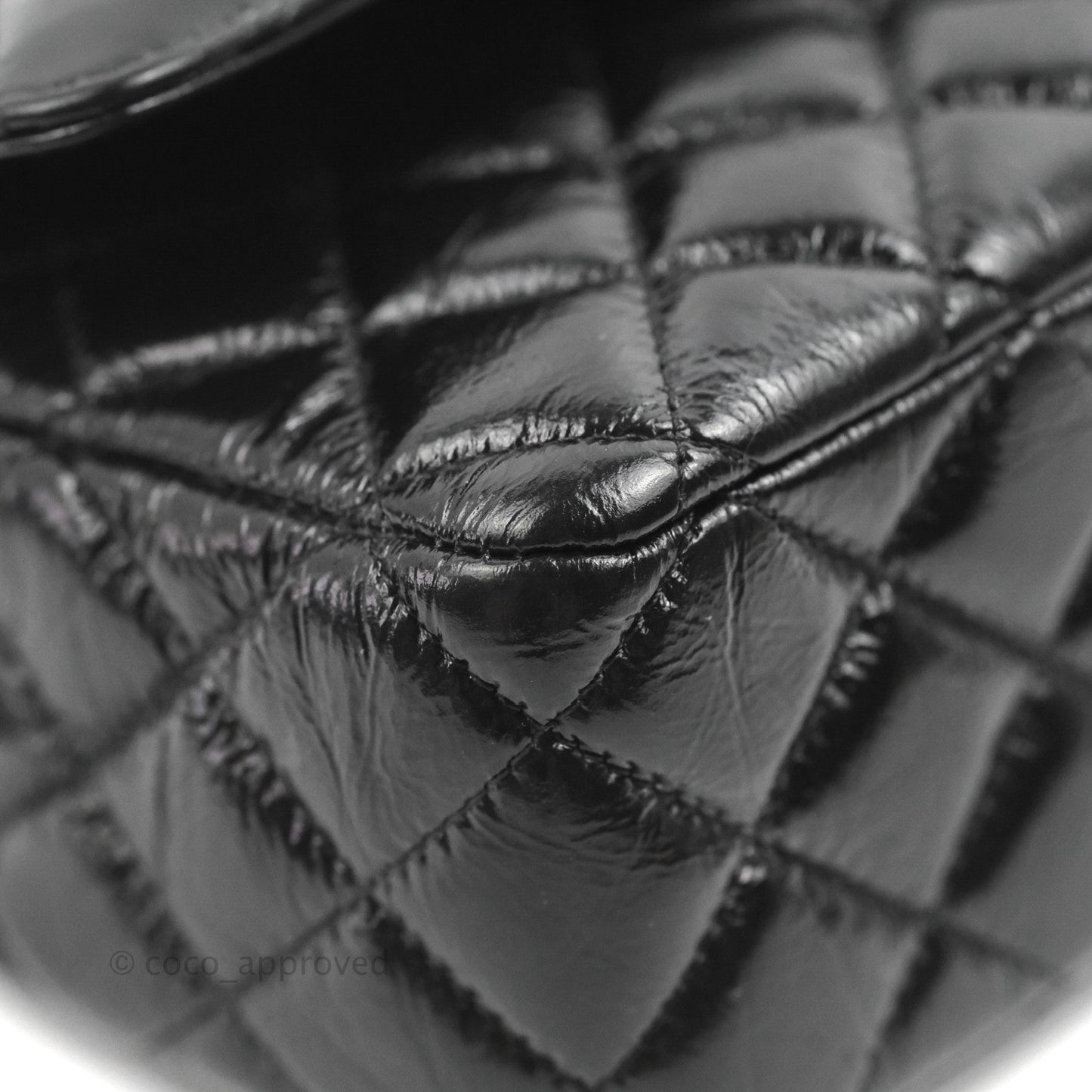 Chanel M/L Medium Classic Quilted Flap So Black Shiny Crumpled Calfskin