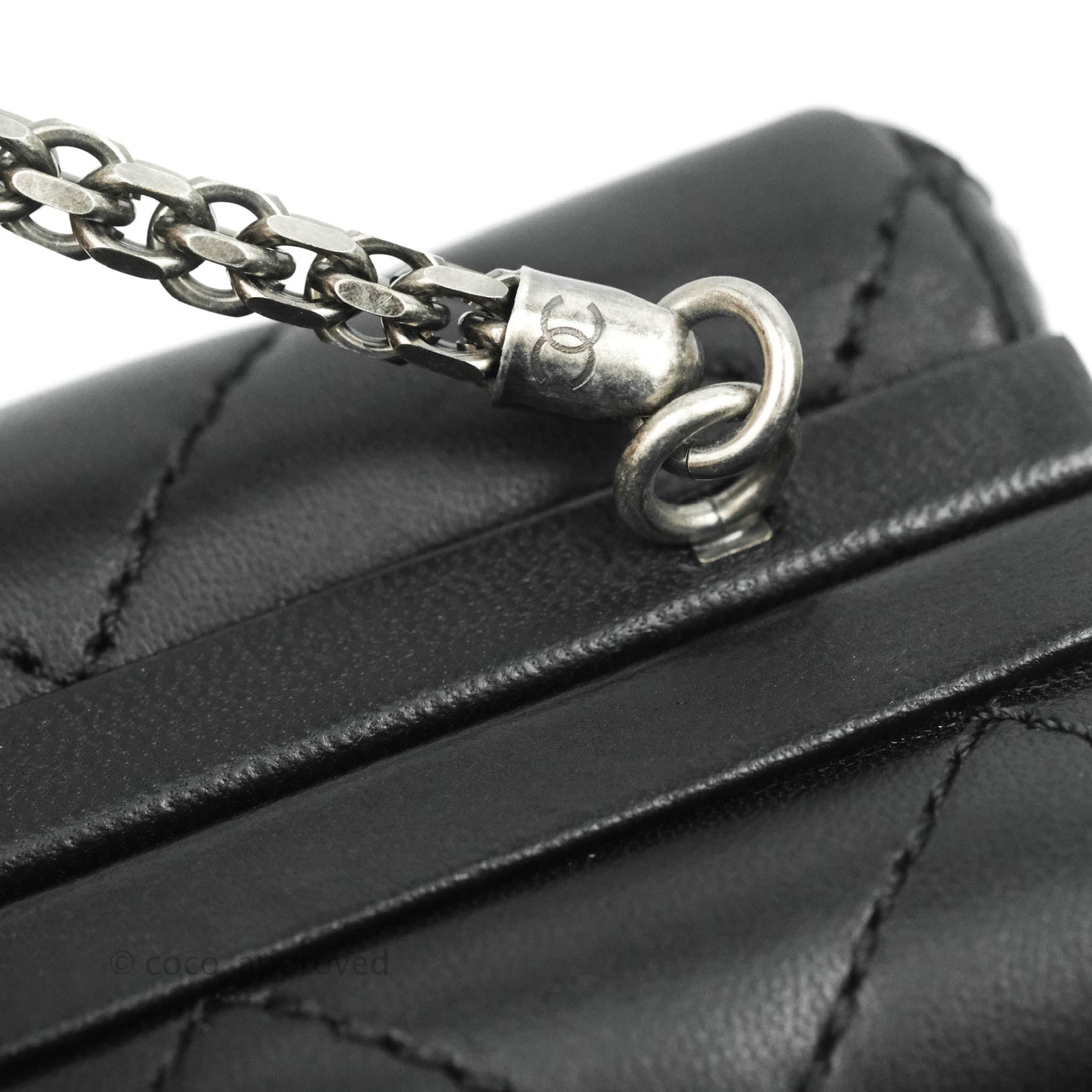 Chanel Quilted CC Kisslock Box With Chain Black Lambskin Ruthenium Hardware