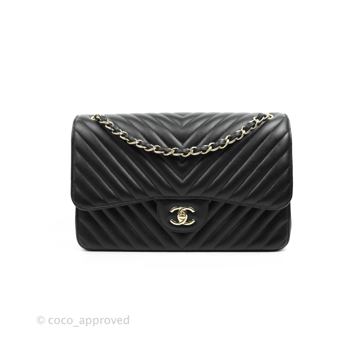 Chanel Jumbo Chevron Double Flap Black Lambskin Gold Hardware⁣⁣