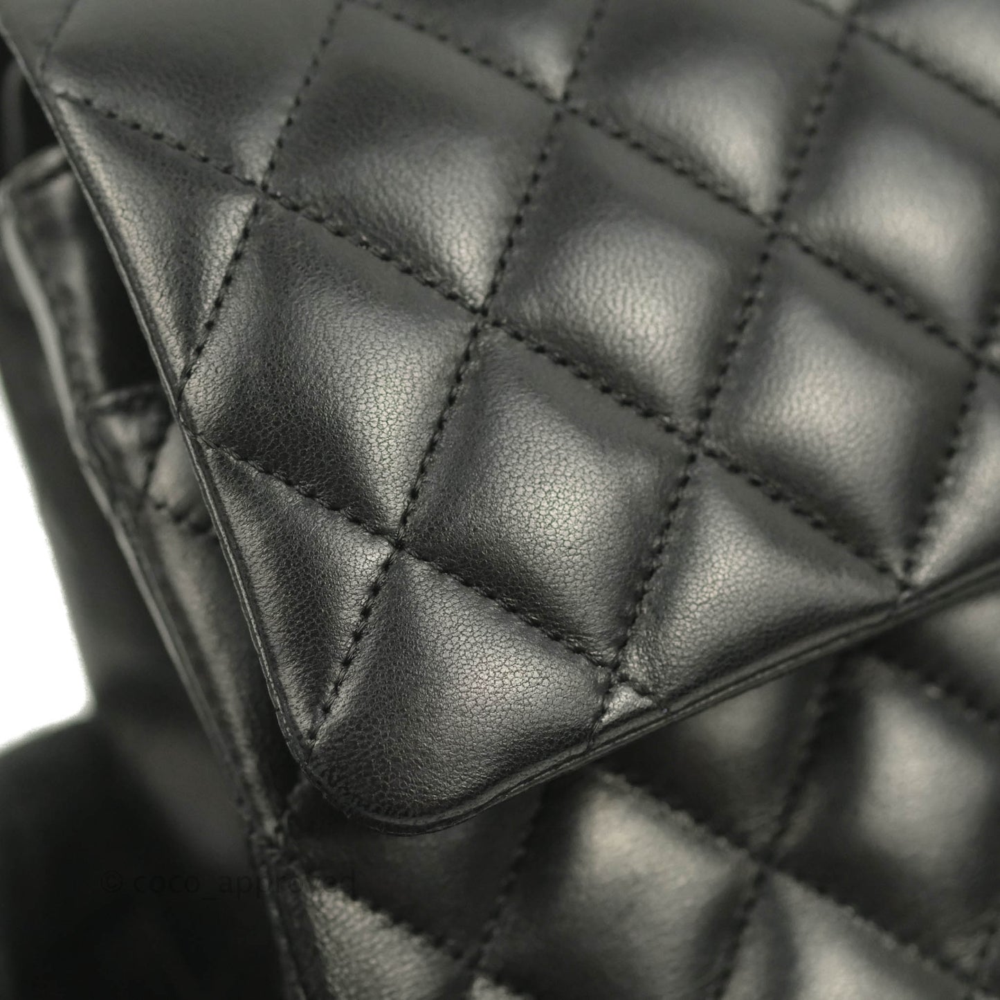 Chanel Classic M/L Medium Flap Quilted Black Lambskin Gold Hardware