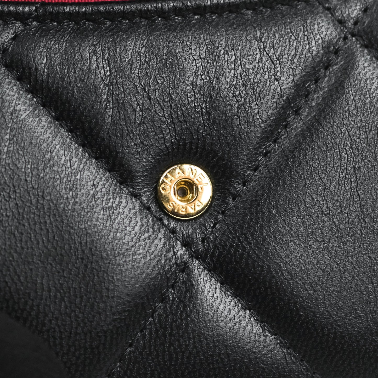 Chanel 19 Card Holder With Chain Black Mixed Hardware