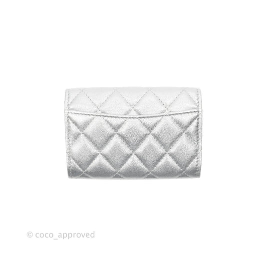 Chanel Quilted Flap Card Holder Metallic Silver Lambskin Silver Hardware 21P