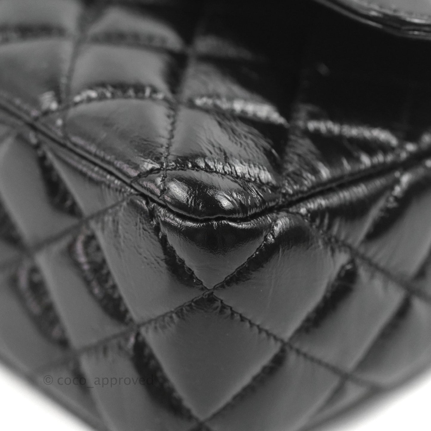 Chanel M/L Medium Classic Quilted Flap So Black Shiny Crumpled Calfskin