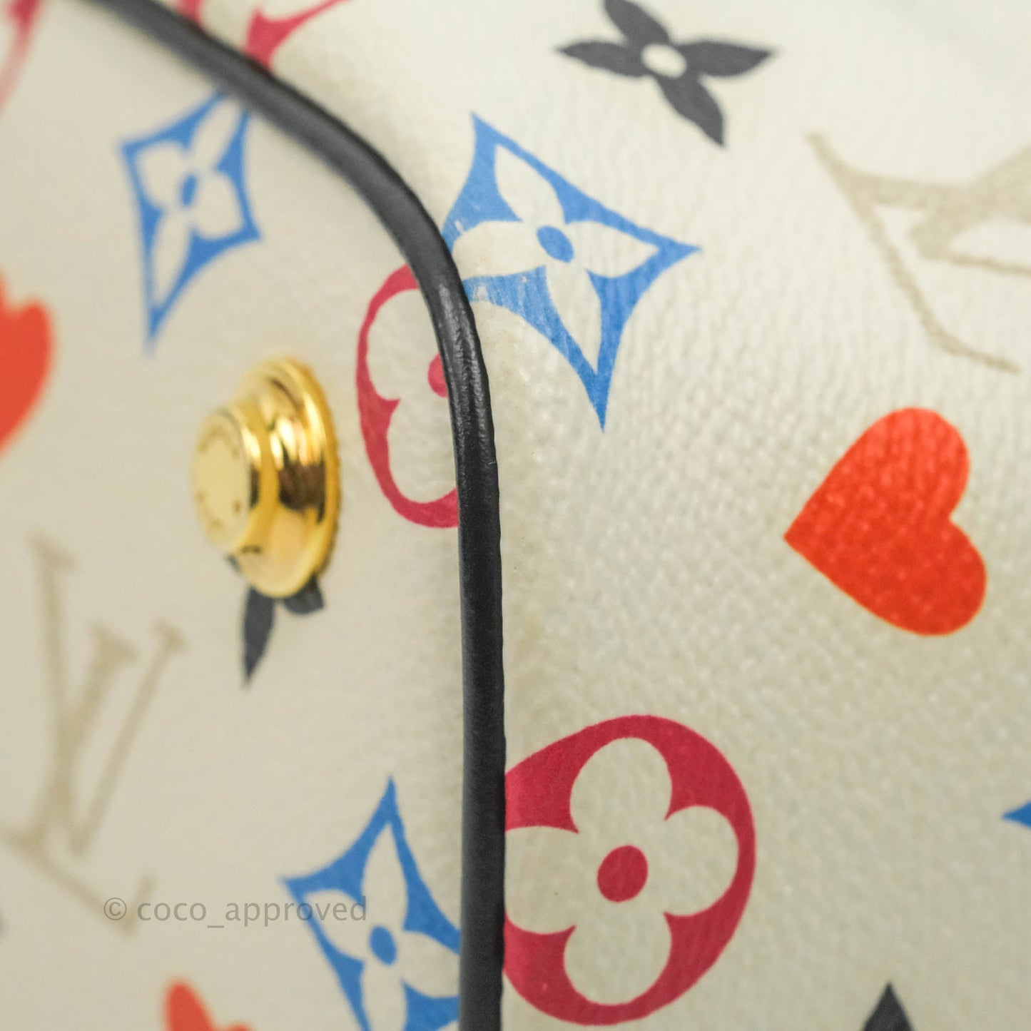 Louis Vuitton Game On Vanity PM White Heart Monogram