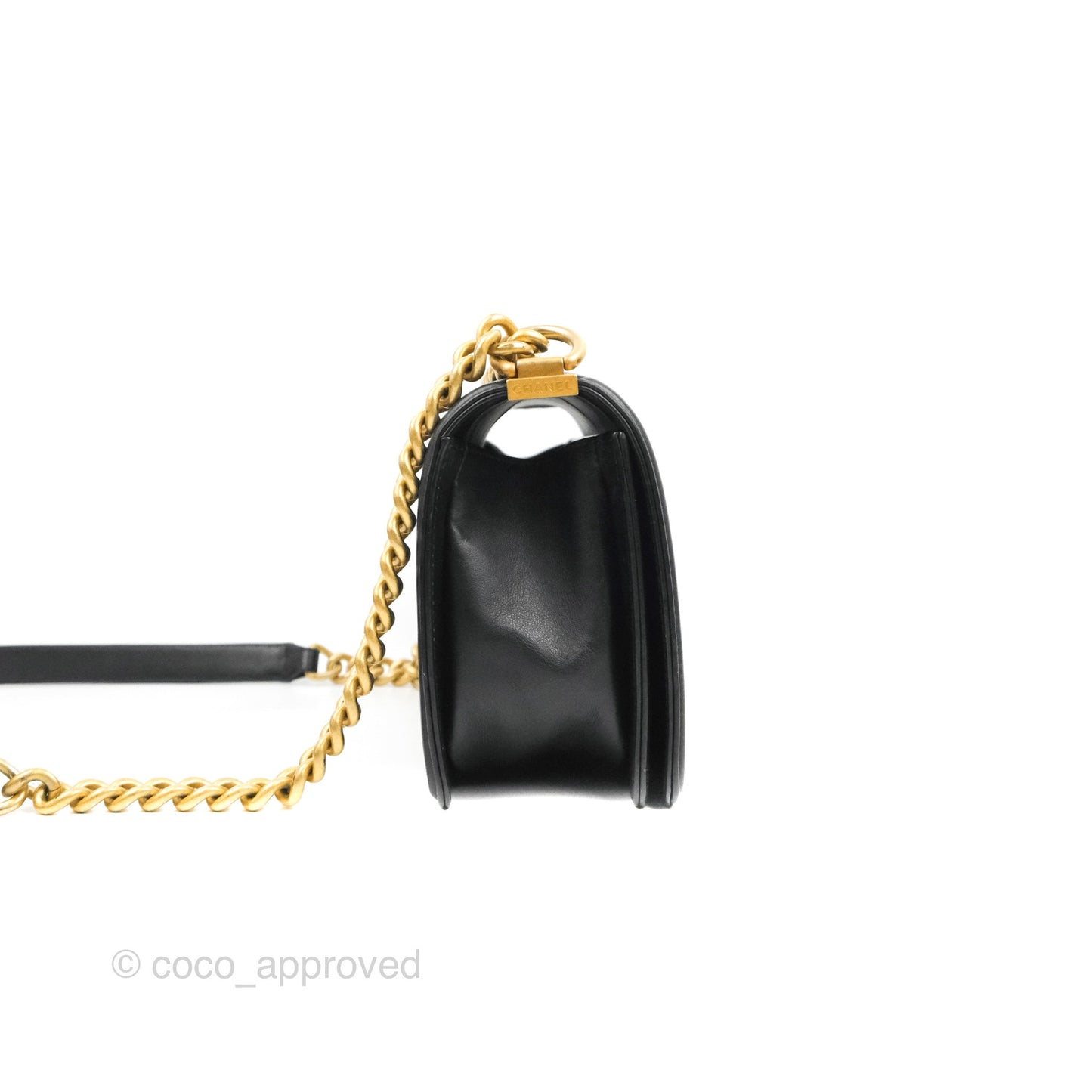 Chanel Quilted Medium Boy Black Calfskin Aged Gold Hardware
