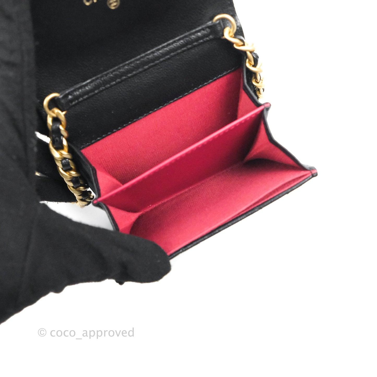 Chanel 19 Card Holder With Chain Black Mixed Hardware