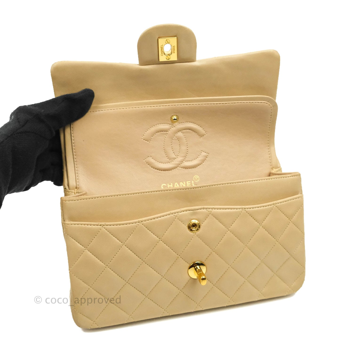 Chanel Classic Vintage Small Flap Beige Lambskin 24K Gold Hardware