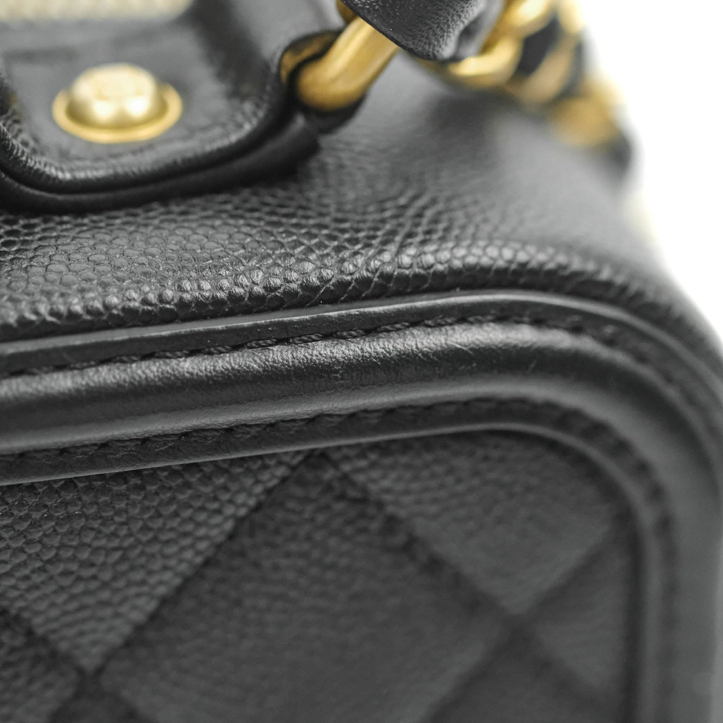 Chanel Quilted Medium CC Filigree Vanity Case Black Caviar Gold Hardware