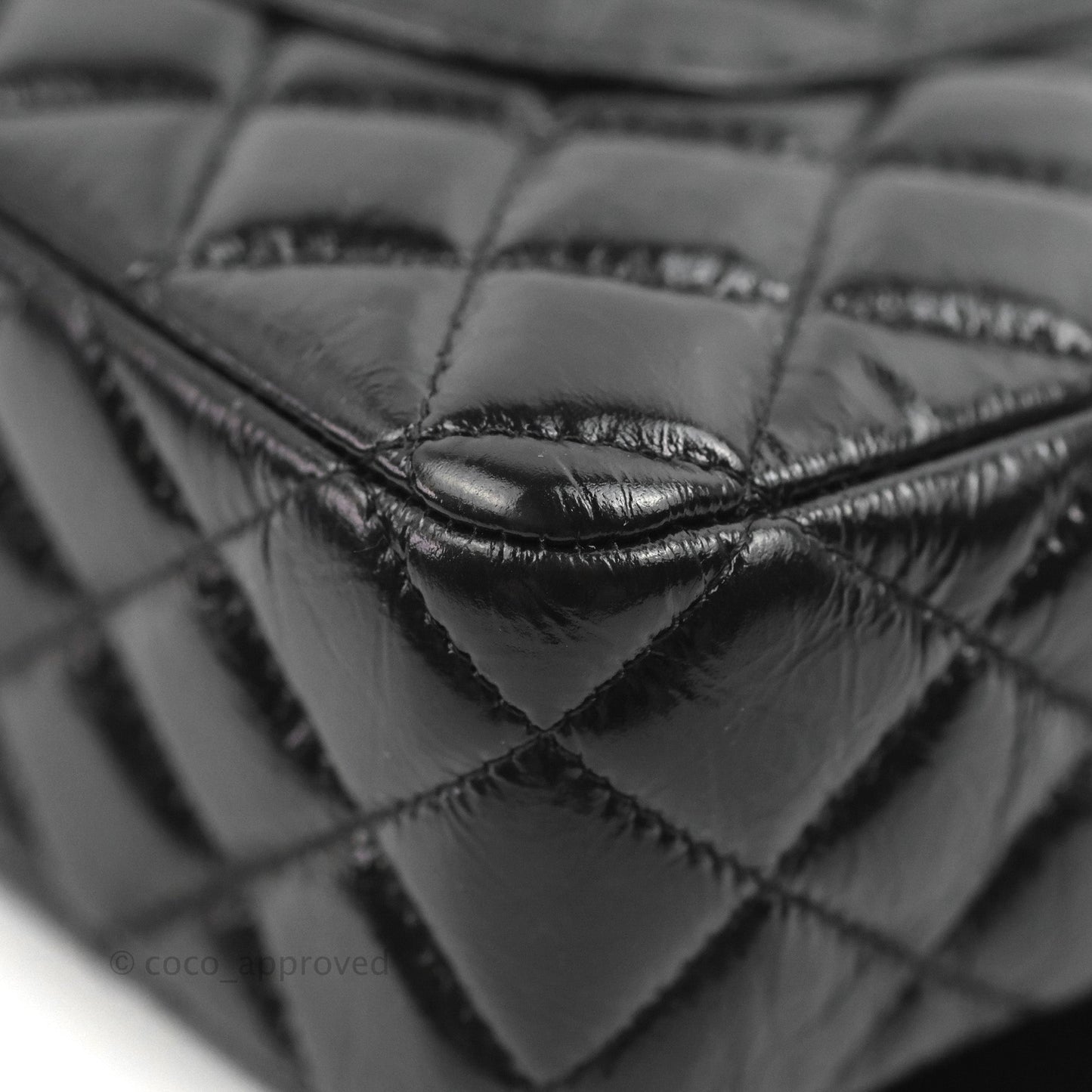 Chanel M/L Medium Classic Quilted Flap So Black Shiny Crumpled Calfskin
