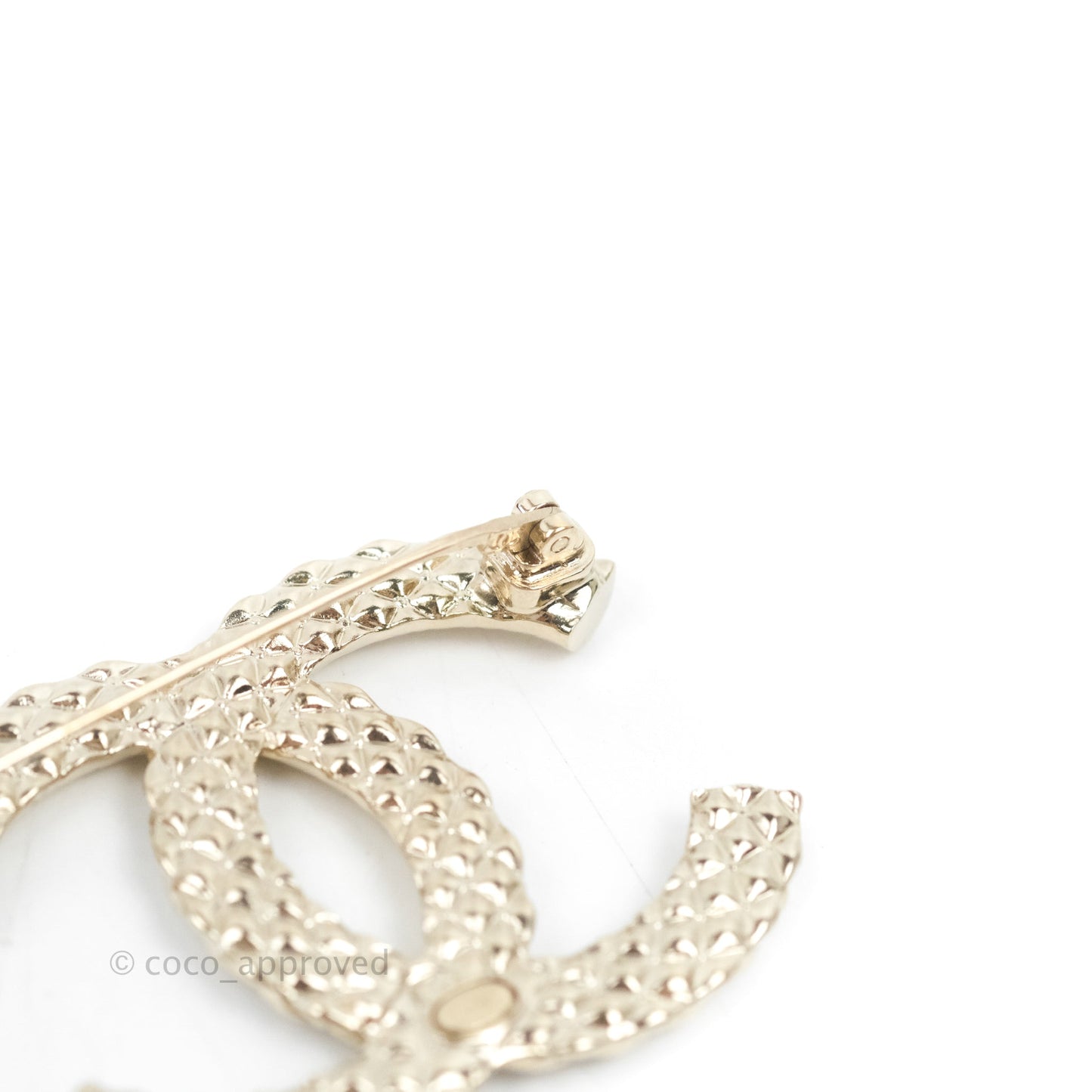 Chanel CC Crystal Brooch 22C