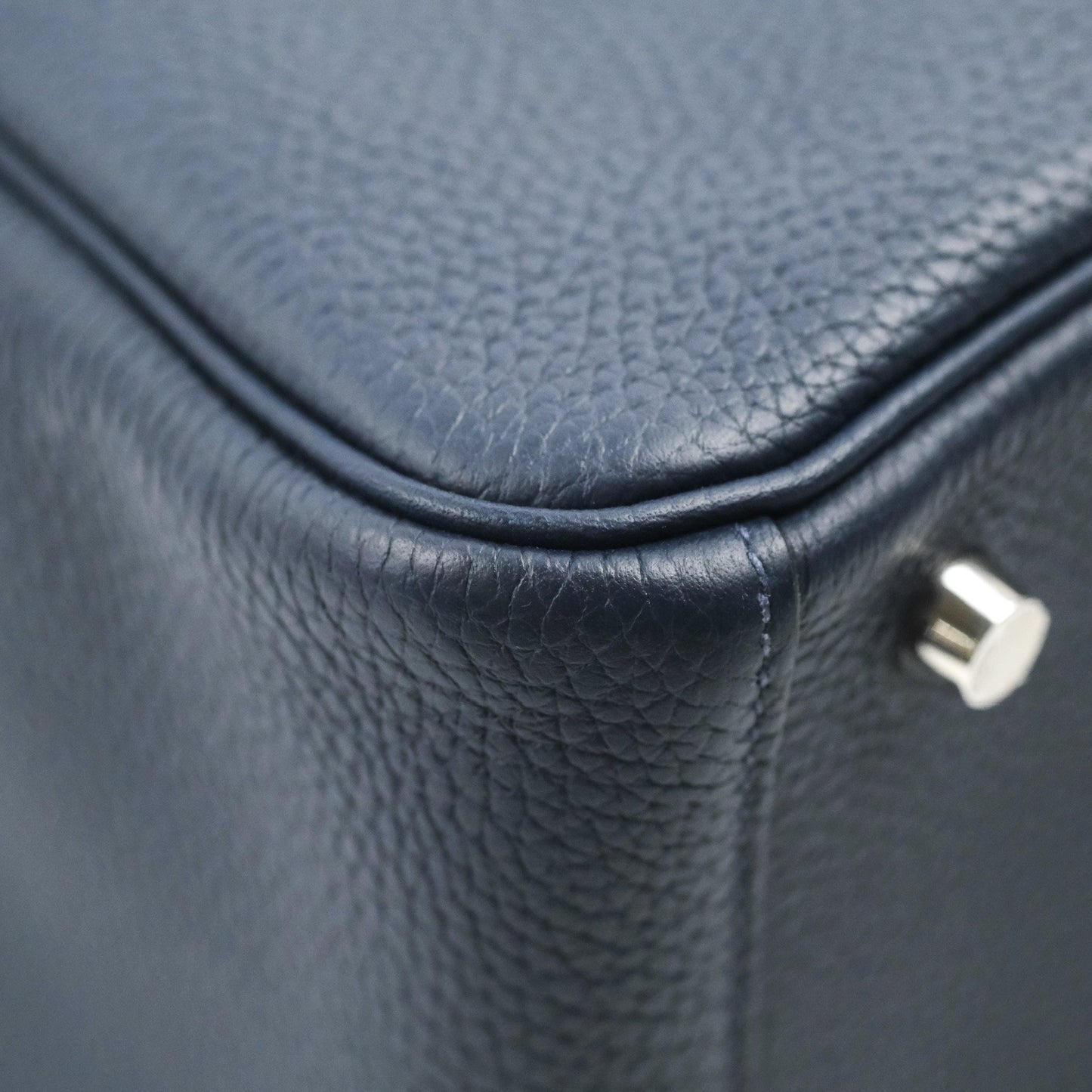 Hermès Lindy 26 Bleu Nuit Clemence Silver Hardware