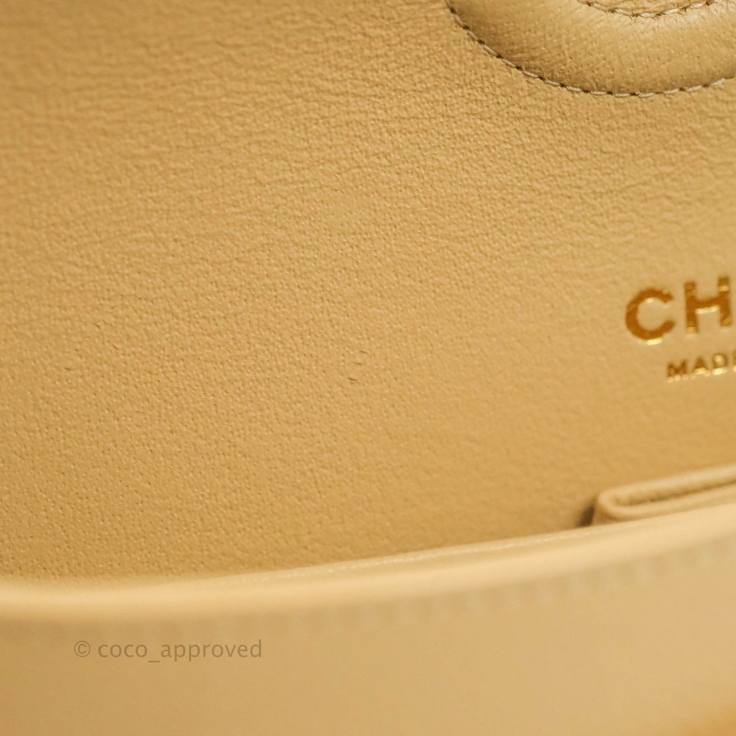 Chanel Quilted Classic M/L Medium Flap Beige Caviar Gold Hardware