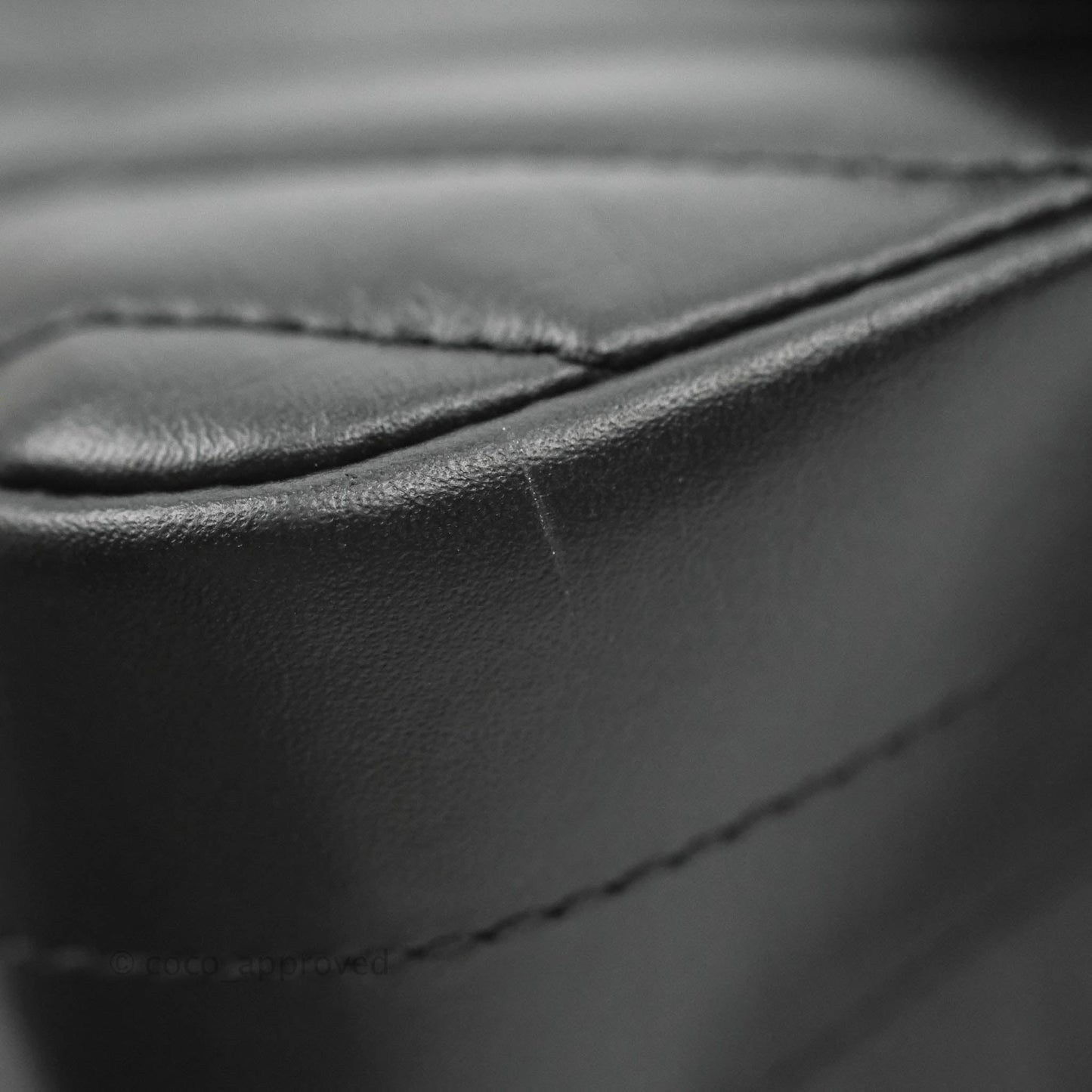 Chanel Reissue 225 Chevron Aged Calfskin So Black