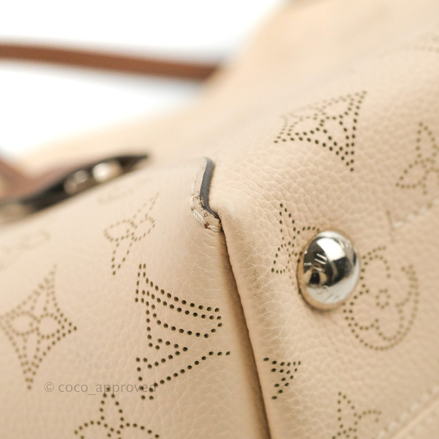 Louis Vuitton Hina PM Monogram Cream