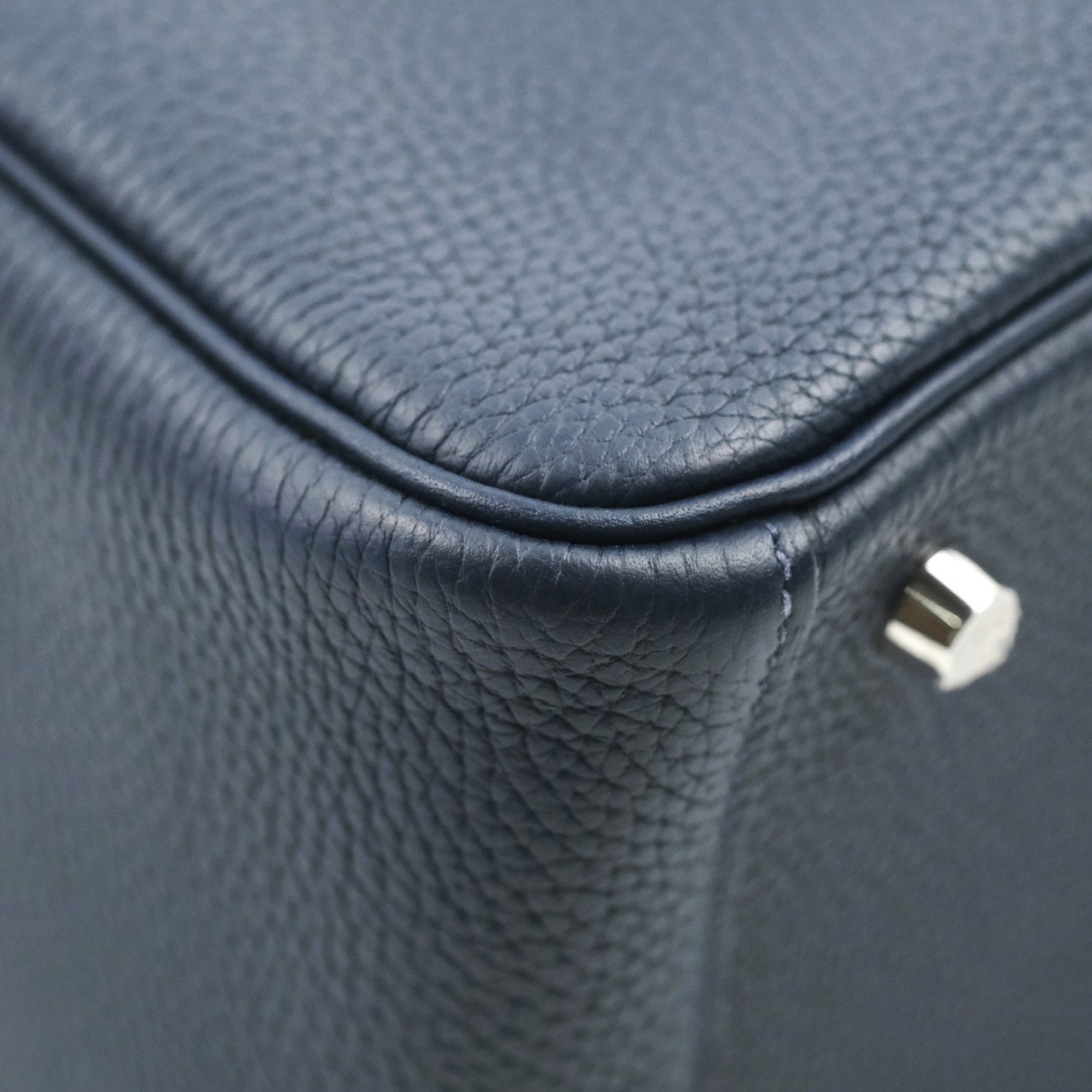 Hermès Lindy 26 Bleu Nuit Clemence Silver Hardware
