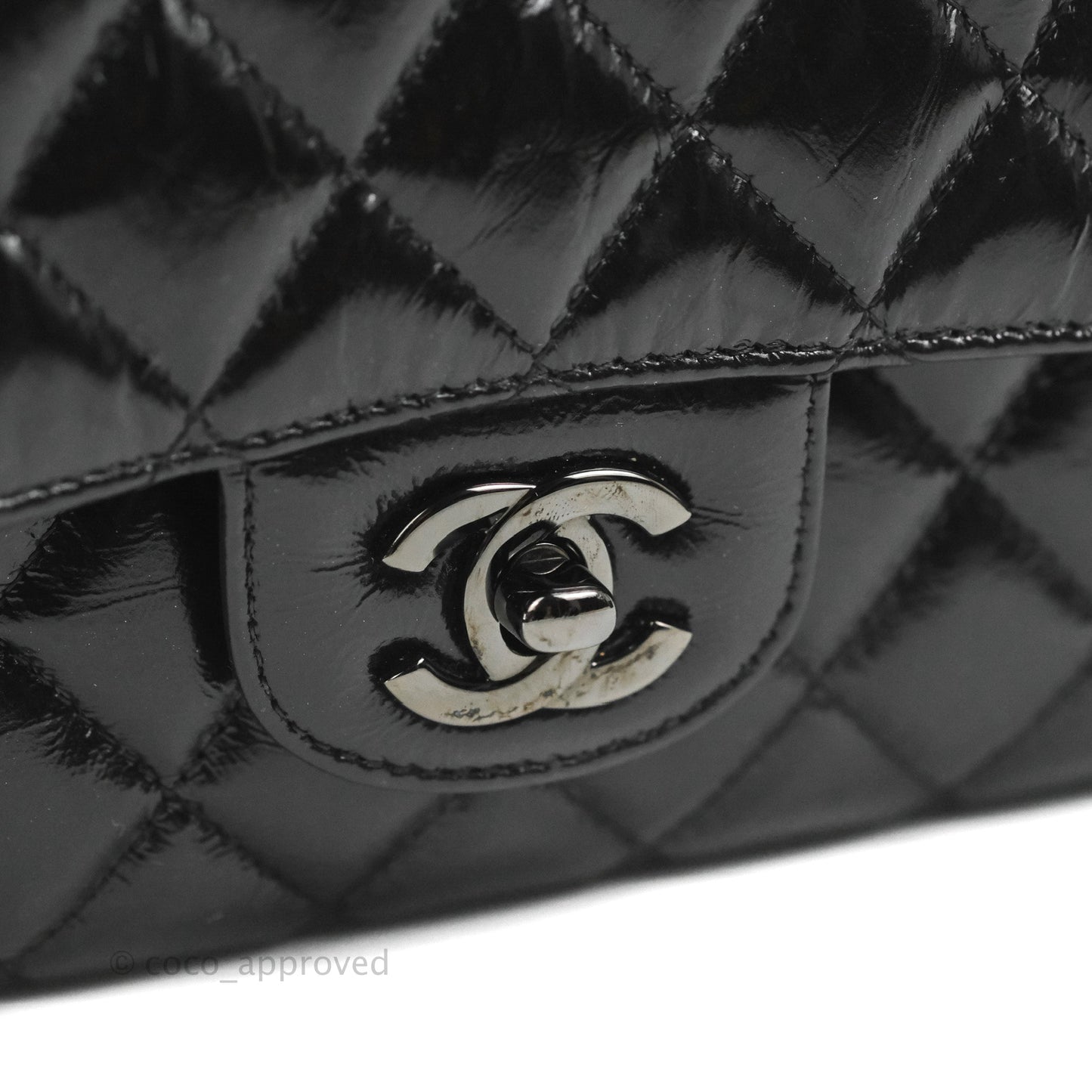 Chanel M/L Medium Classic Quilted Flap So Black Shiny Crumpled Calfskin