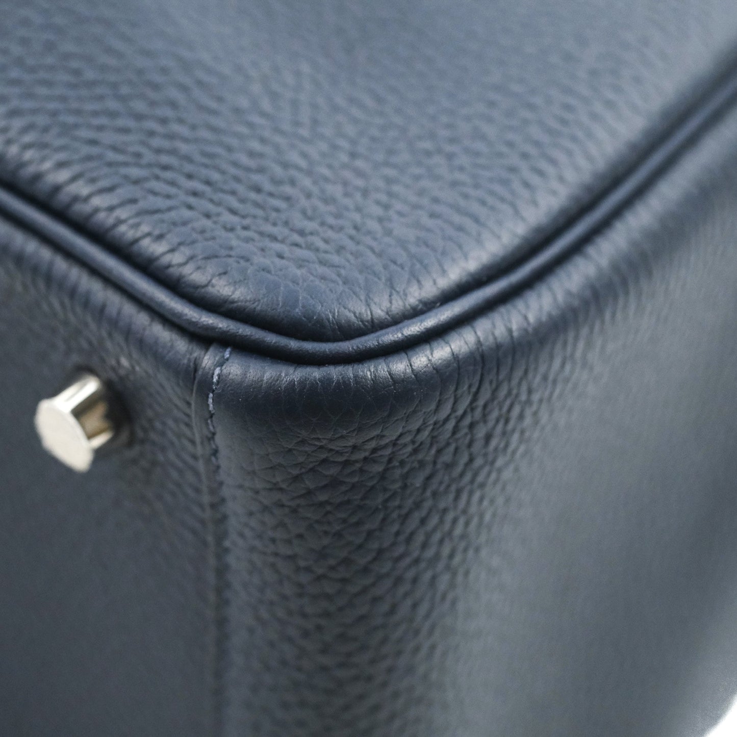 Hermès Lindy 26 Bleu Nuit Clemence Silver Hardware