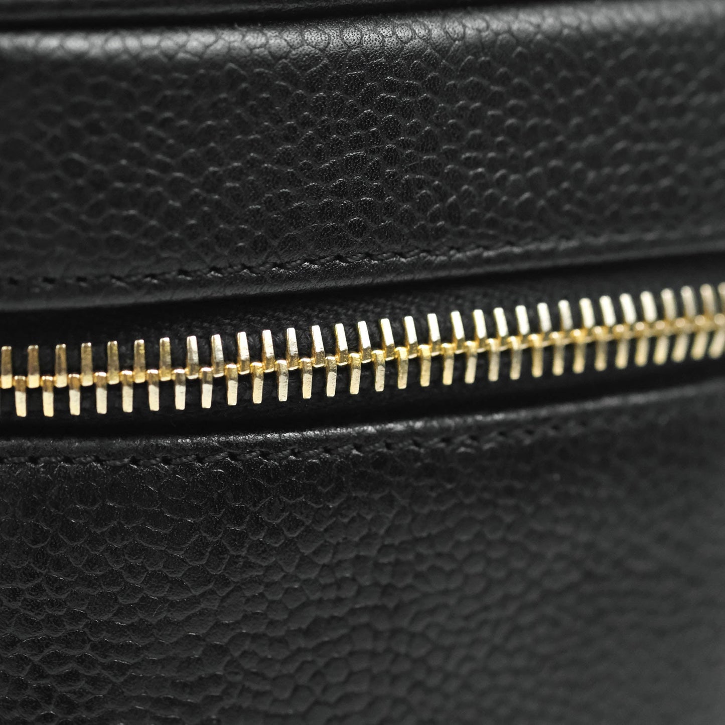 Chanel Vintage Vanity Case Black Caviar Gold Hardware