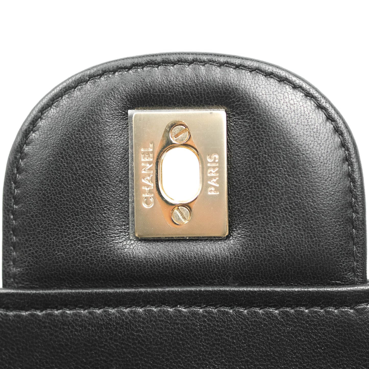 Chanel Jumbo Chevron Double Flap Black Lambskin Gold Hardware⁣⁣